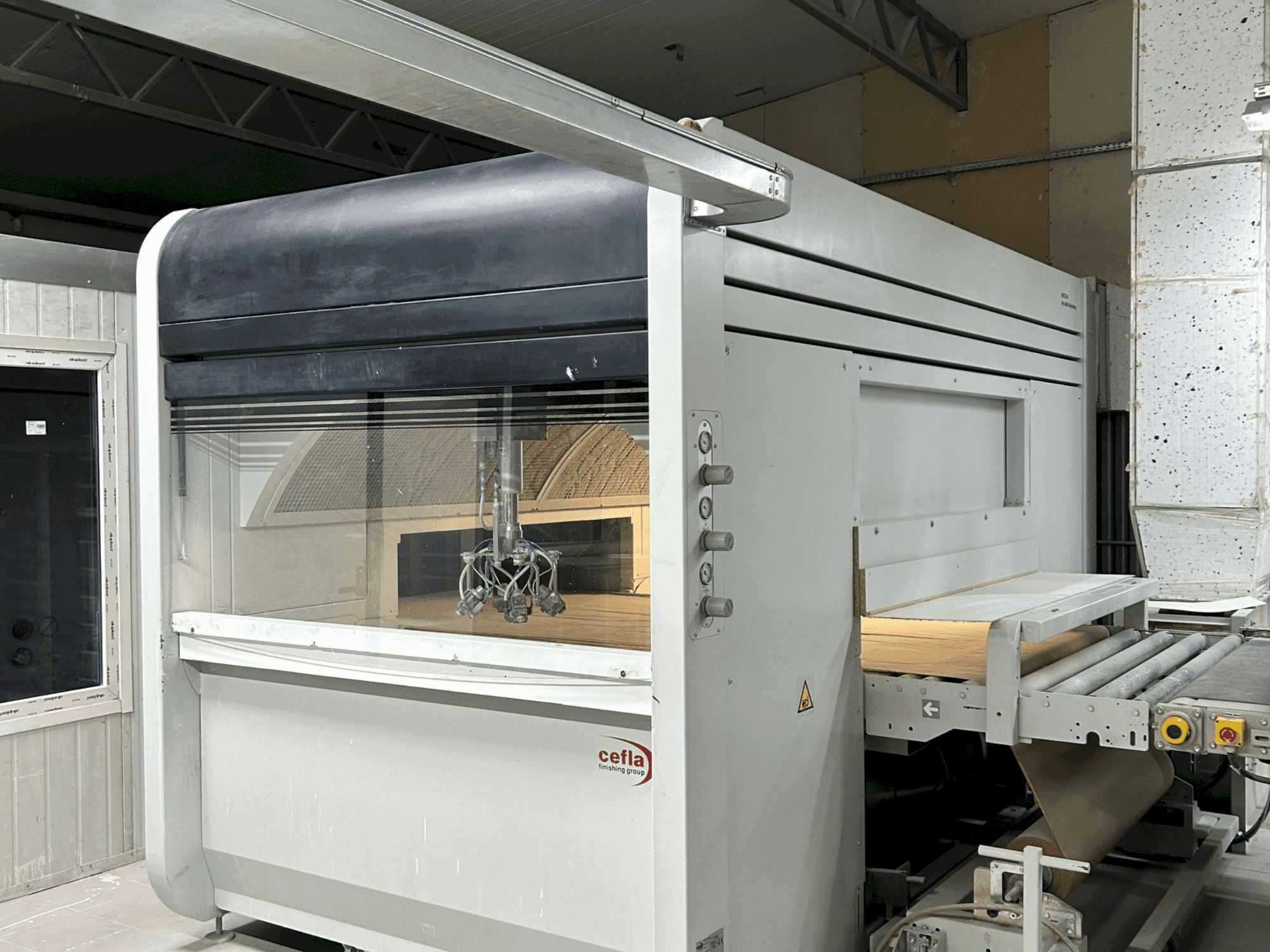 Recht aanzicht van CEFLA MITO K machine