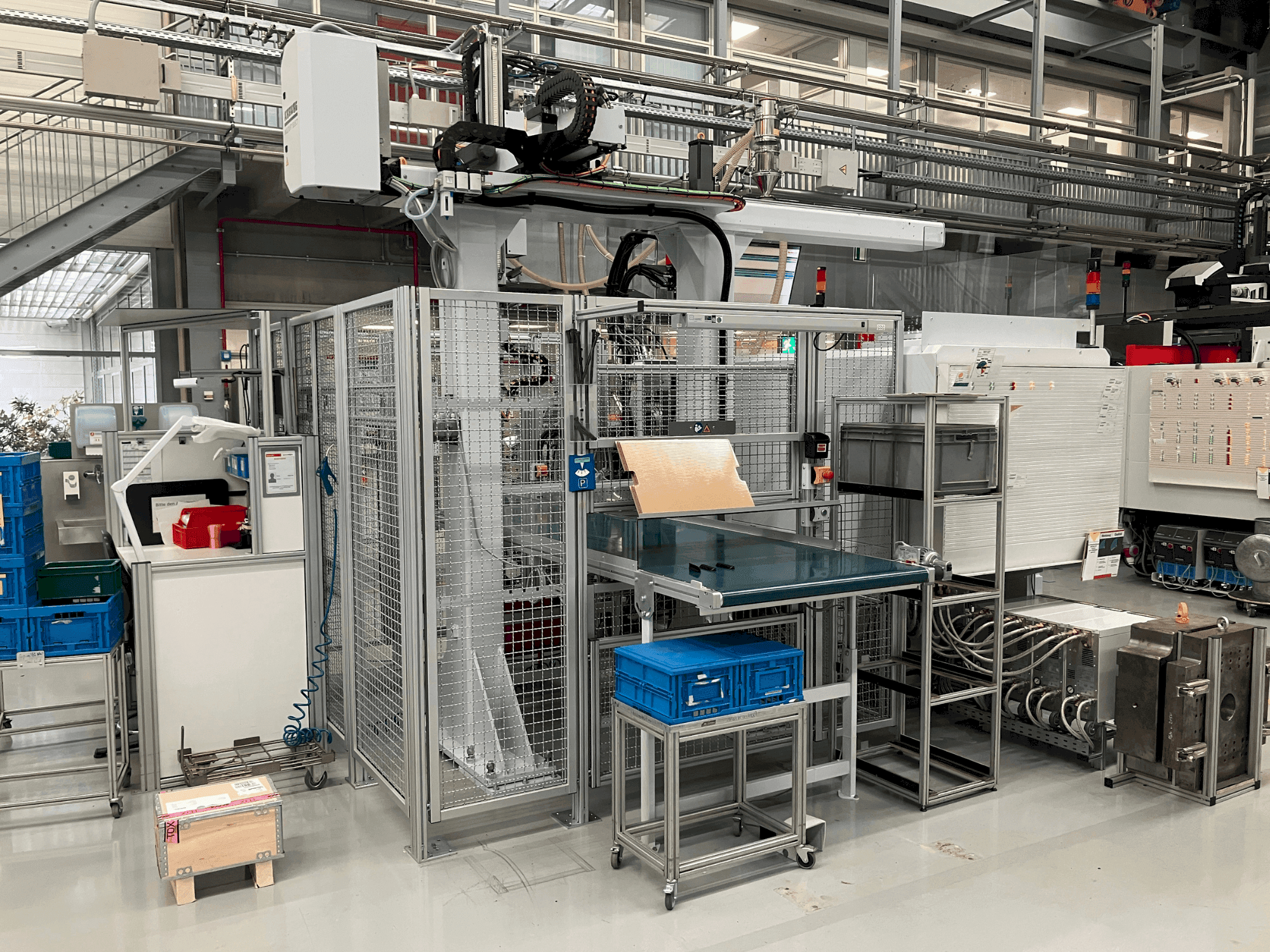 Vooraanzicht van Arburg Allrounder 520 S 1600-400/170 machine