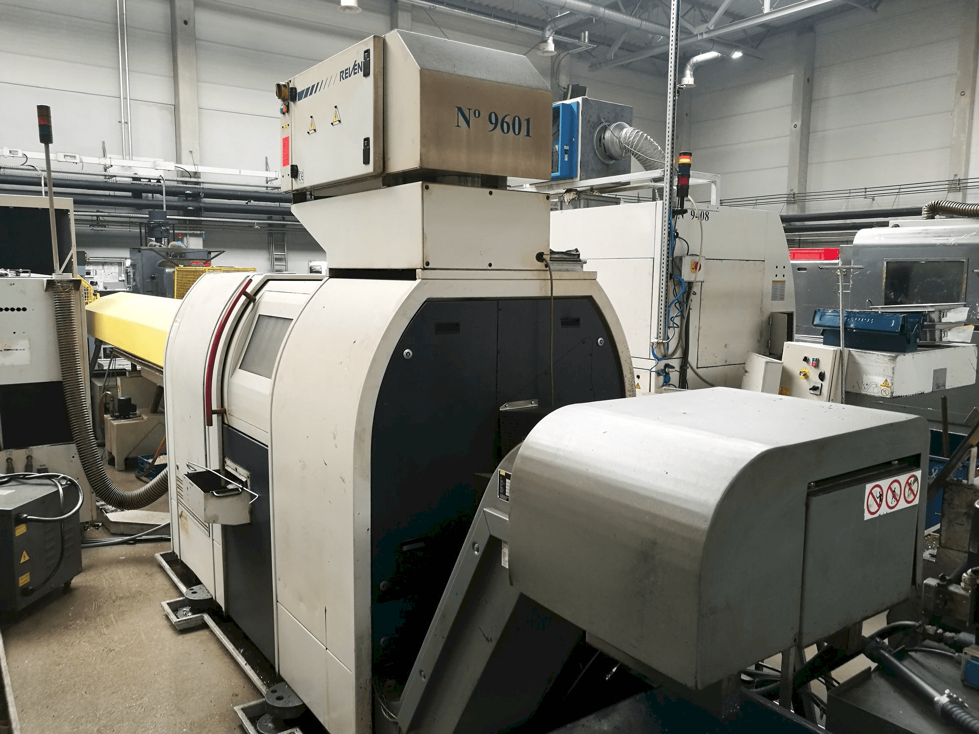 Vooraanzicht van TRAUB TNL 16/26 machine