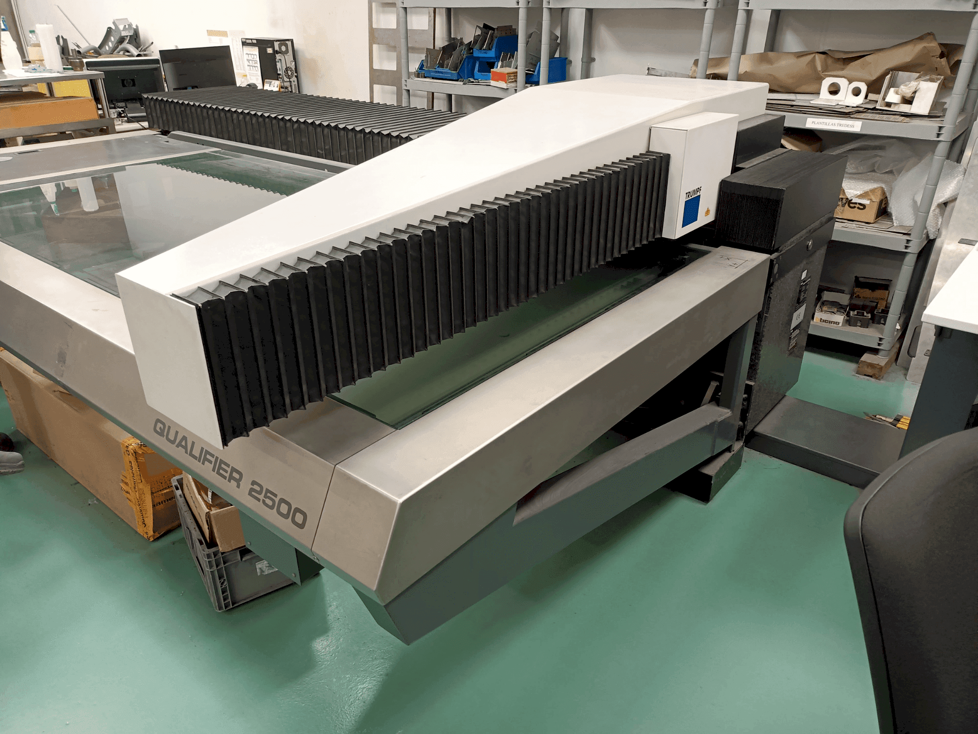 Vooraanzicht van TRUMPF Qualifier 2500 machine