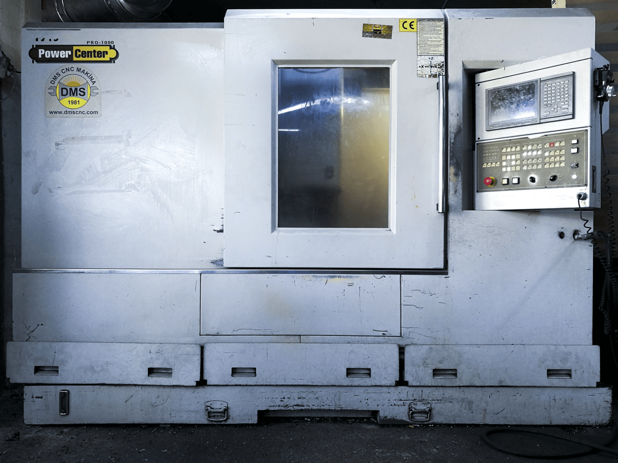 Vooraanzicht van Hartford PRO1000S machine