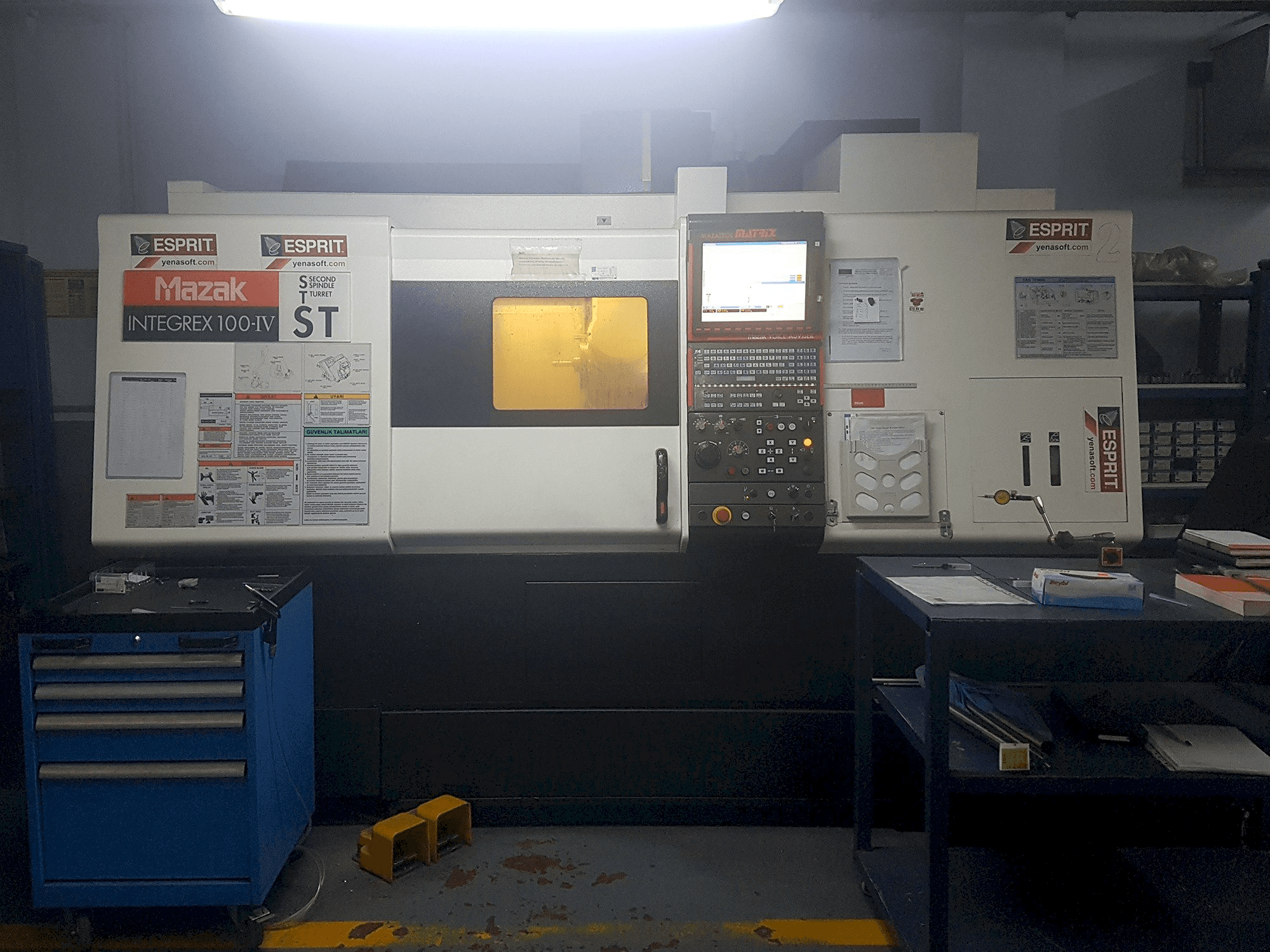 Vooraanzicht van Mazak Integrex 100-IV machine