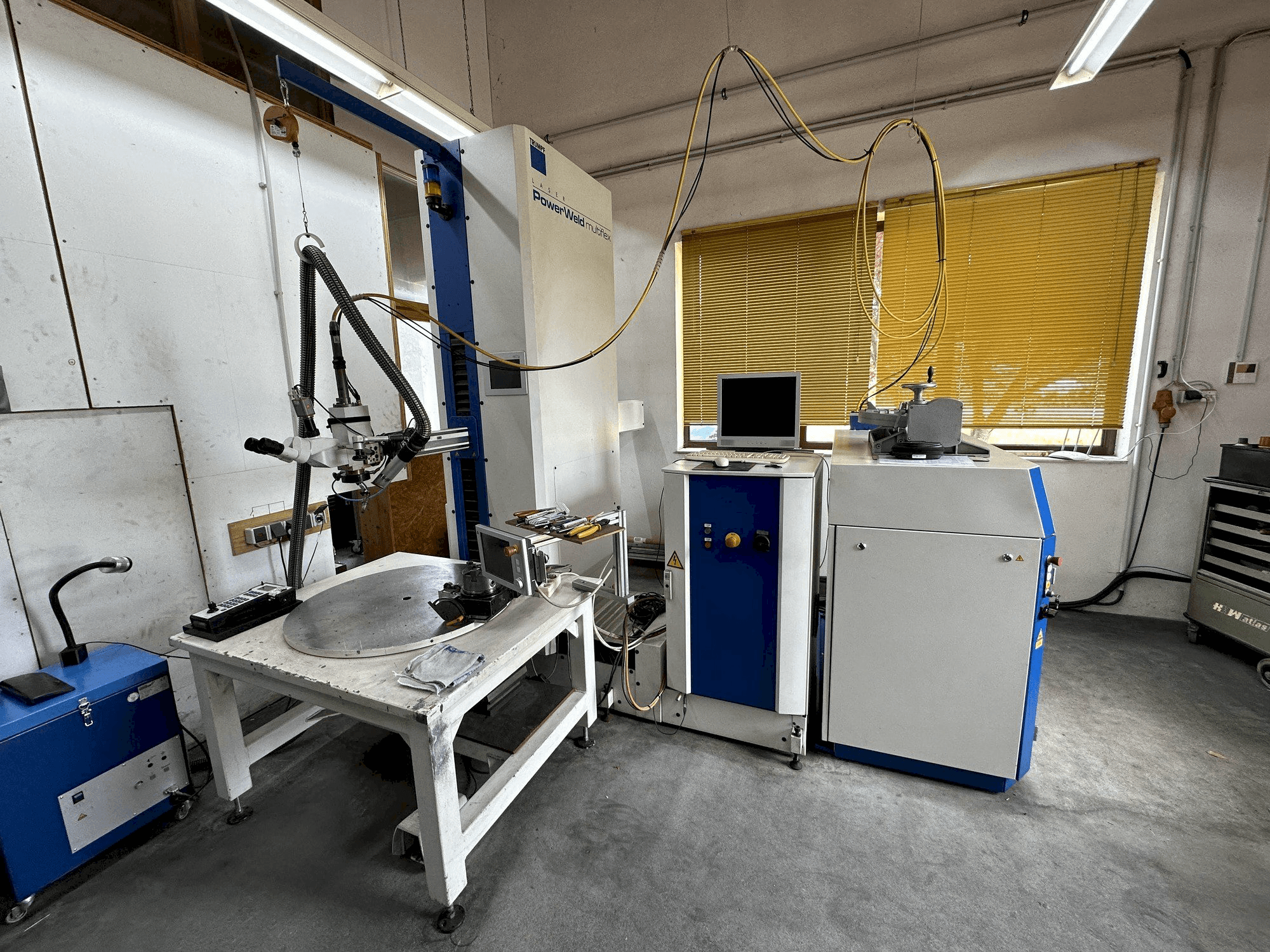 Vooraanzicht van Trumpf TruLaser Station 5010 machine
