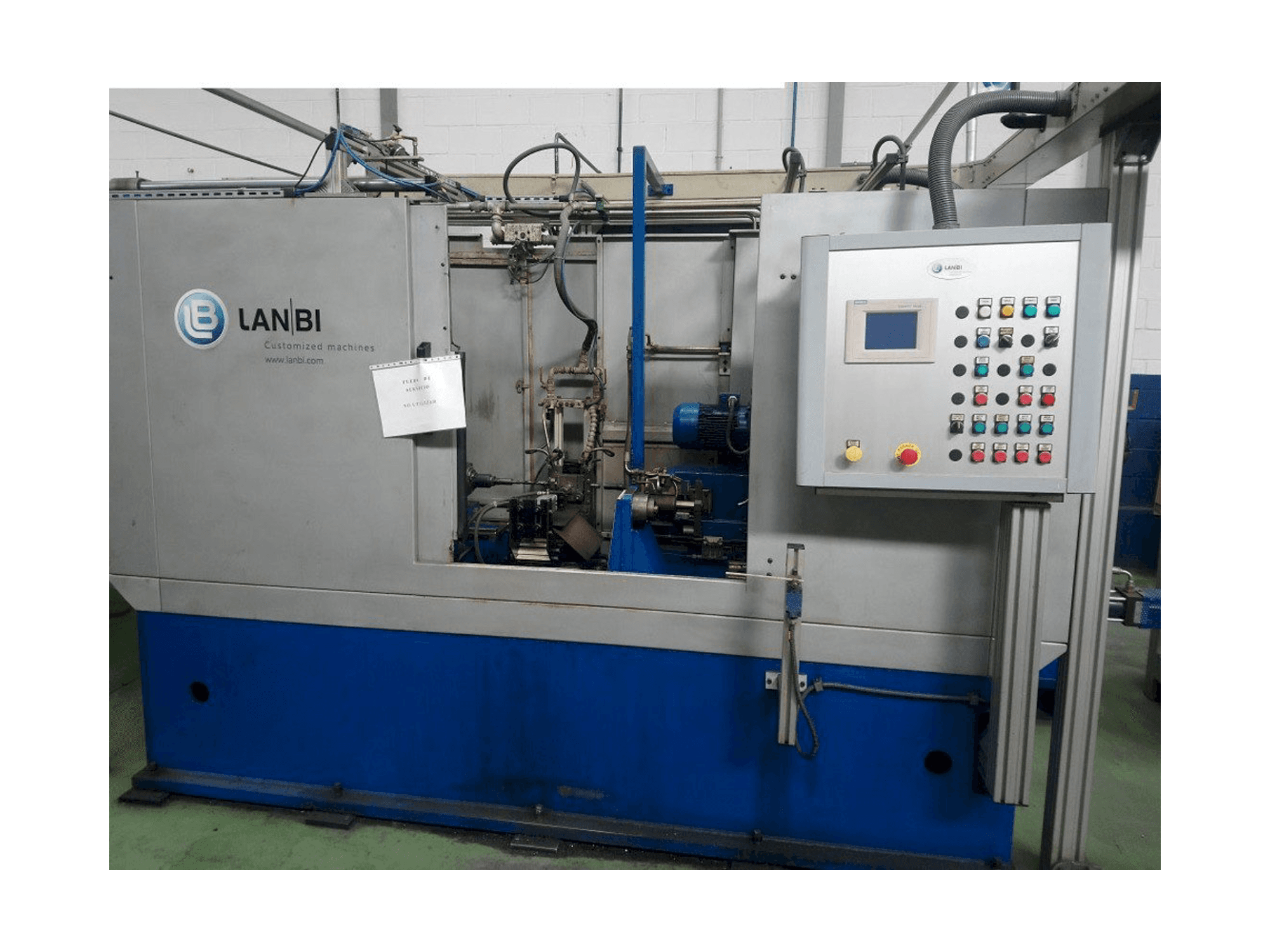 Vooraanzicht van Lanbi machine