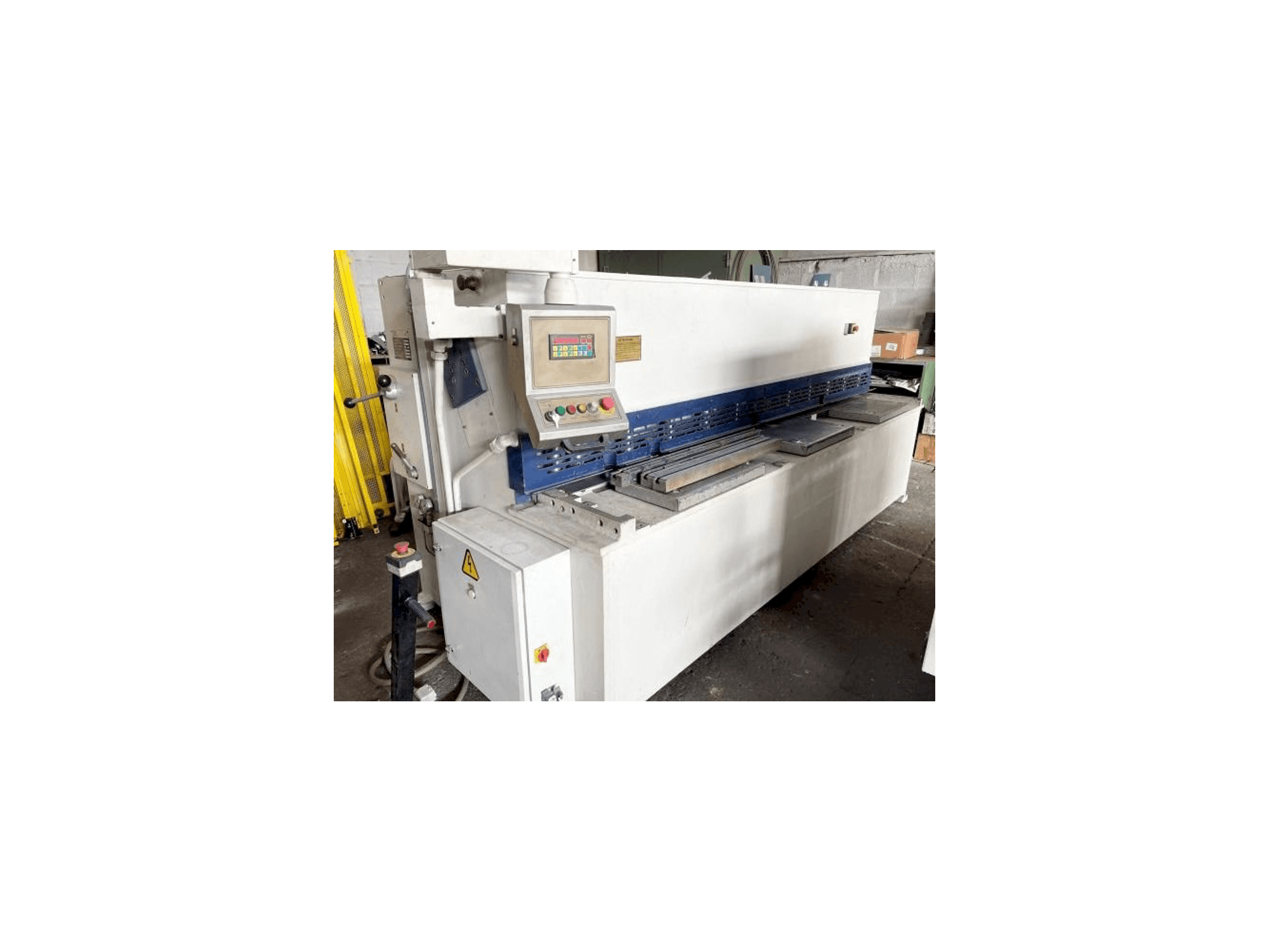 Vooraanzicht van ALPA COF 3050mm x 4/6mm machine