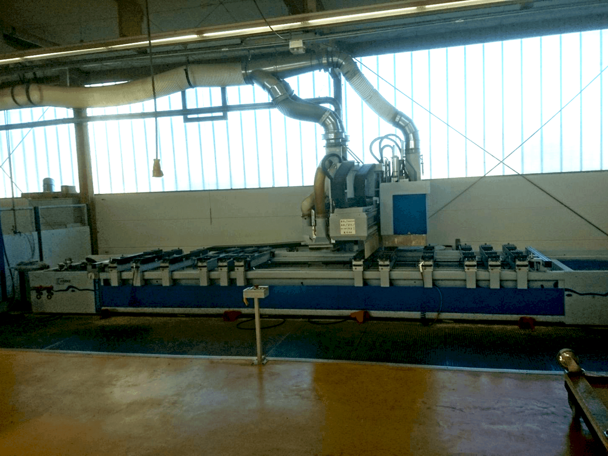 Vooraanzicht van Weeke Optimat BHC 655 machine