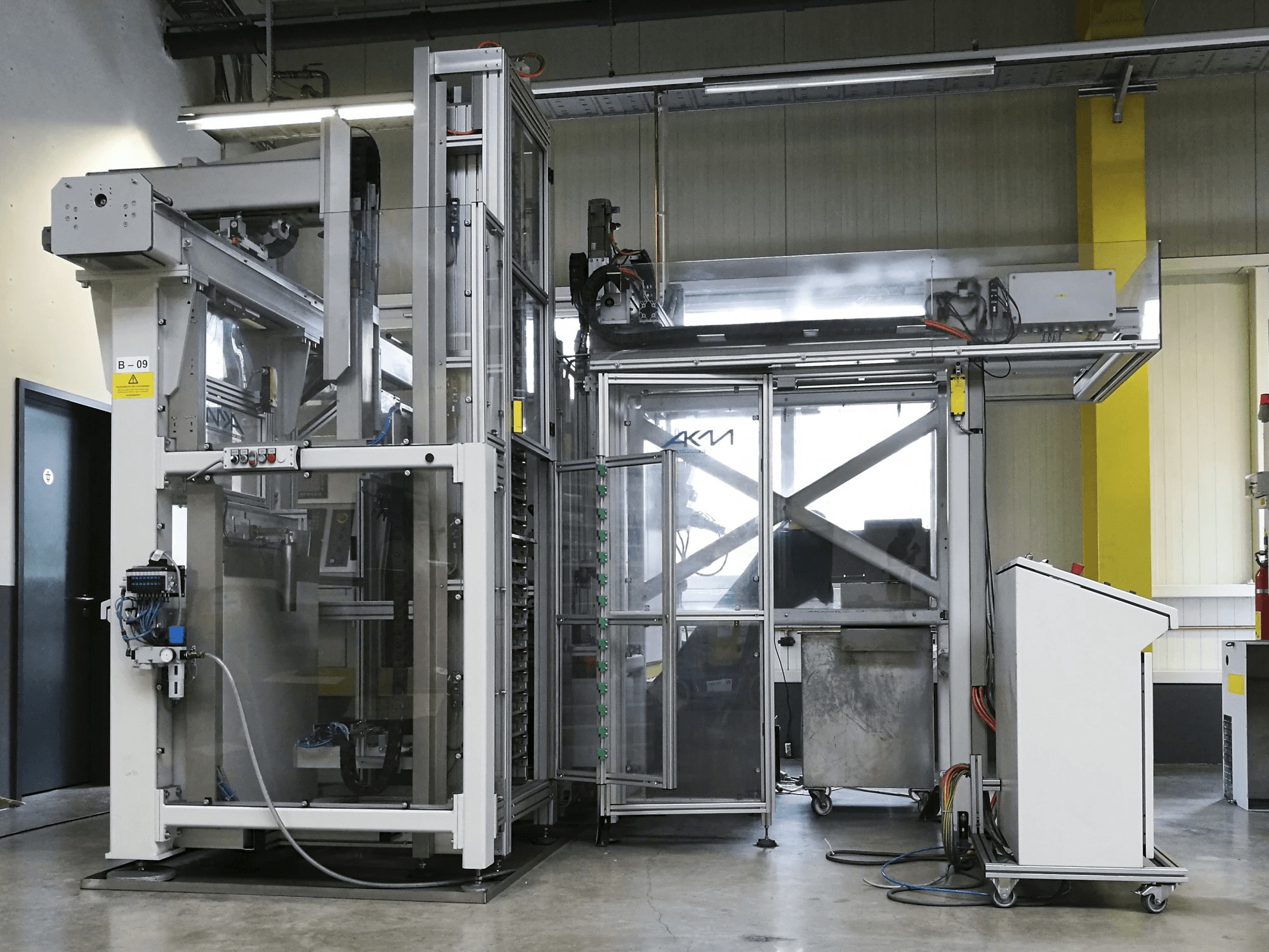 Vooraanzicht van Benzinger GOFuture-B1 machine