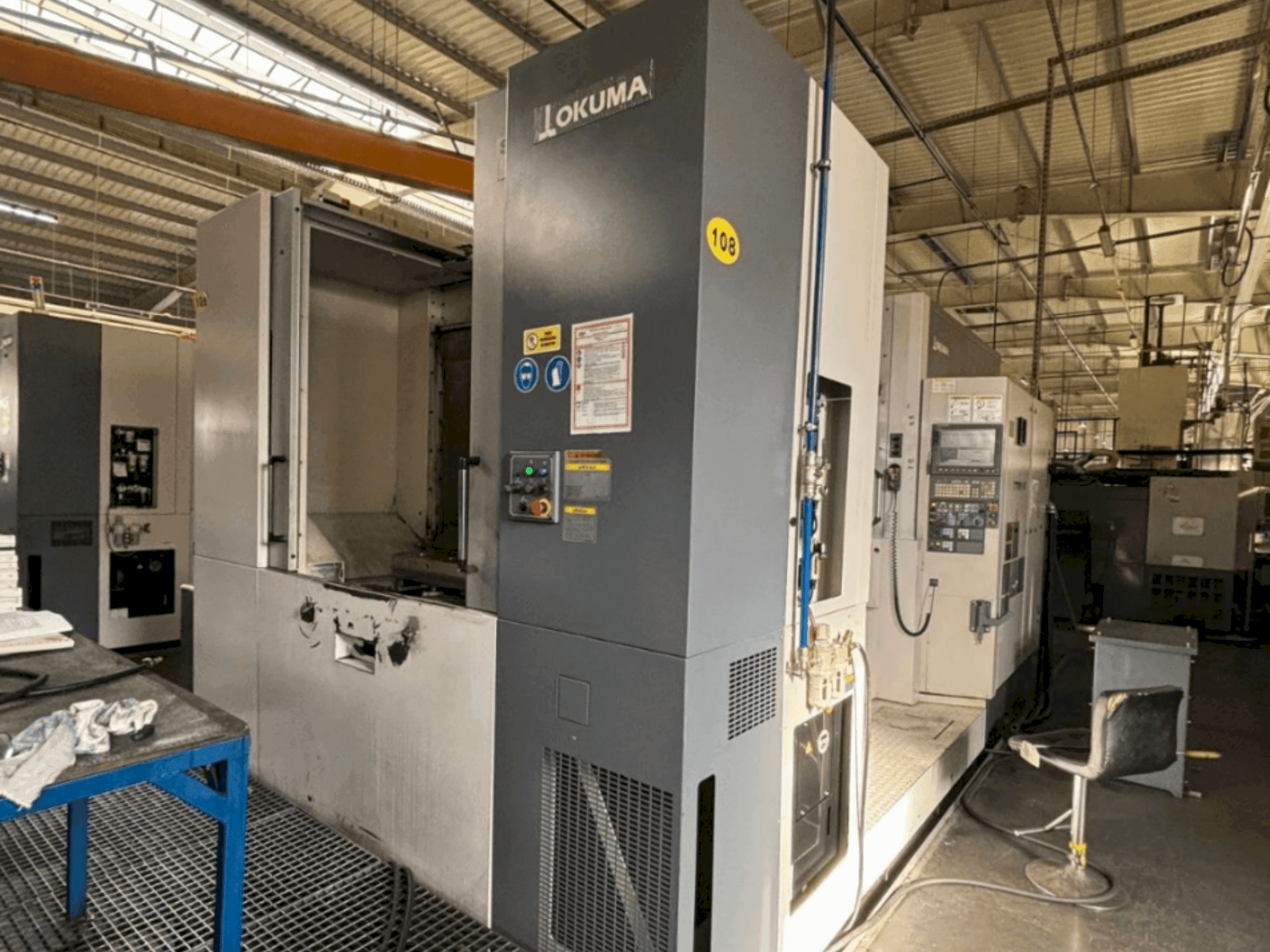 Vooraanzicht van Okuma MA 600 HB machine