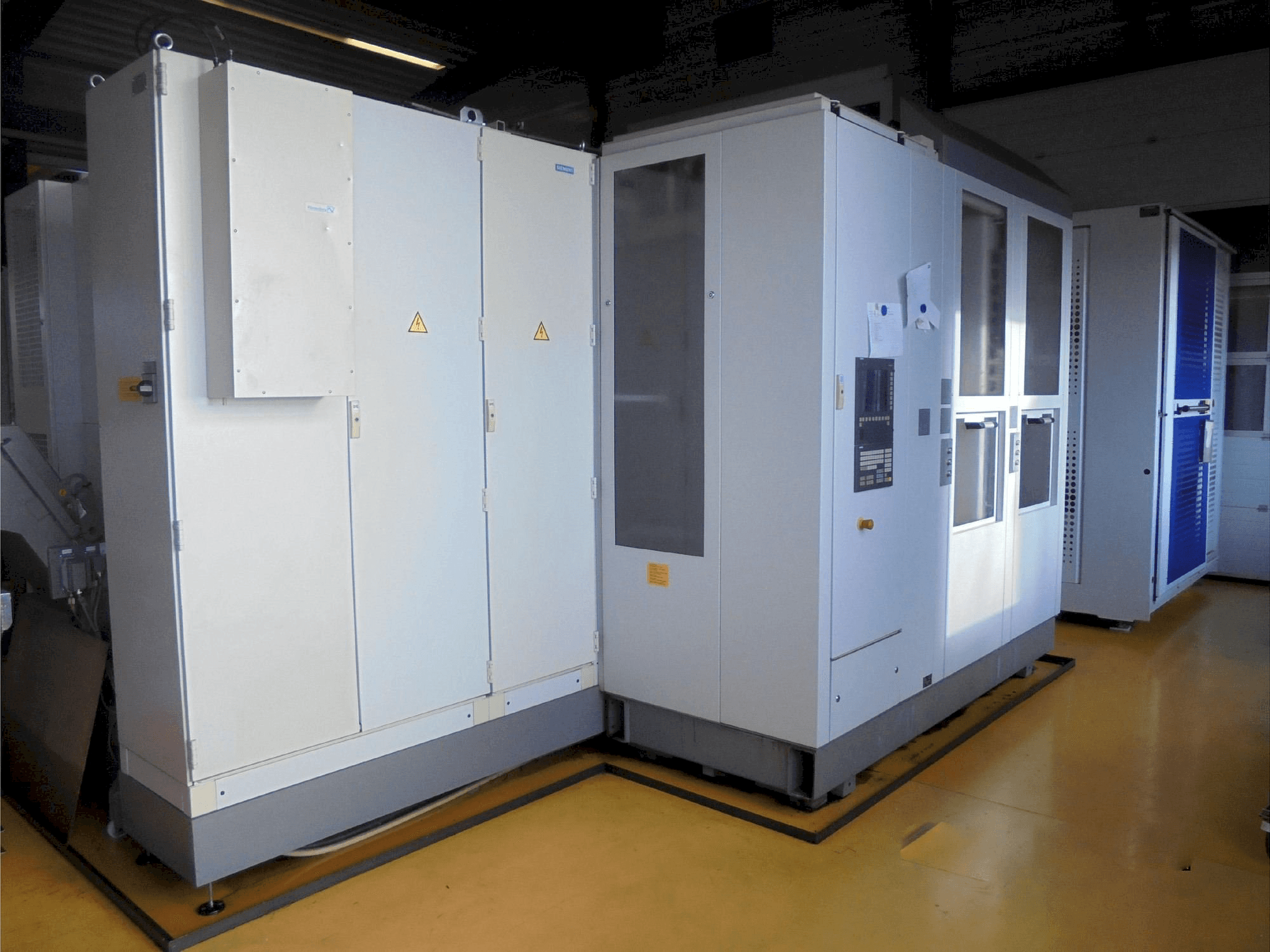 Vooraanzicht van Heckert HEC500D XXL machine