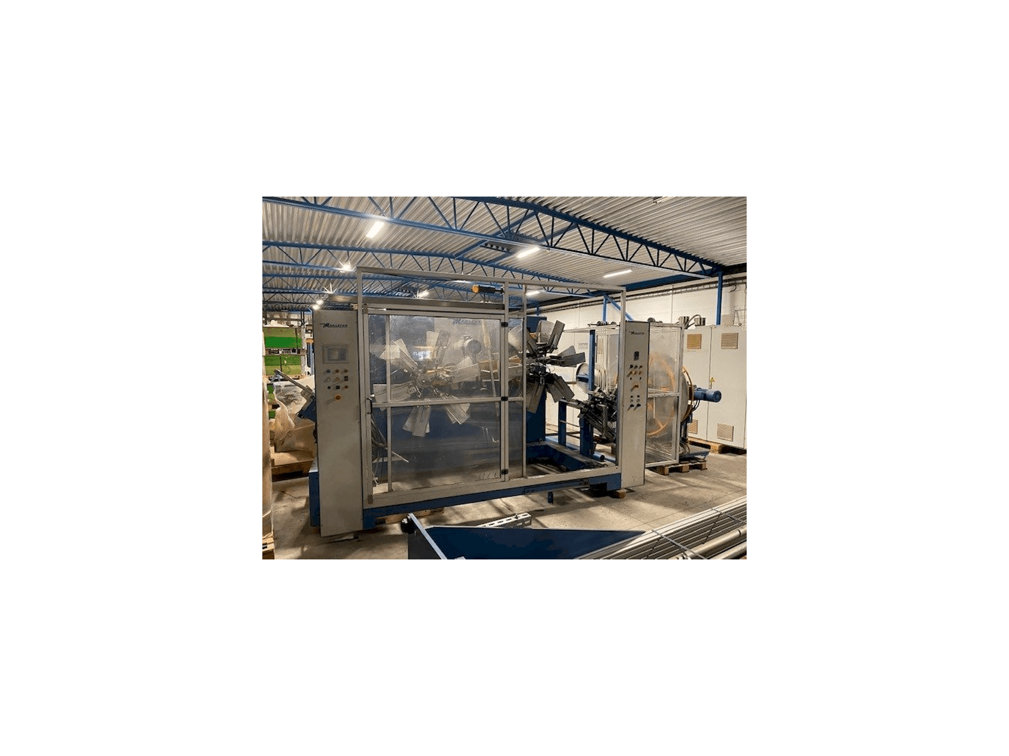 Vooraanzicht van Maillefer PCL 14-32 machine