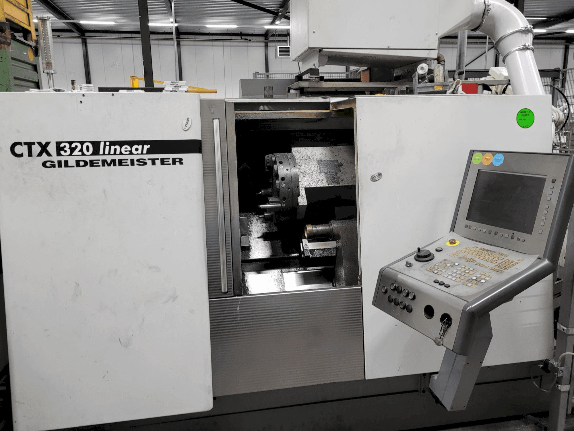 Vooraanzicht van DMG Gildemeister CTX 320 linear machine