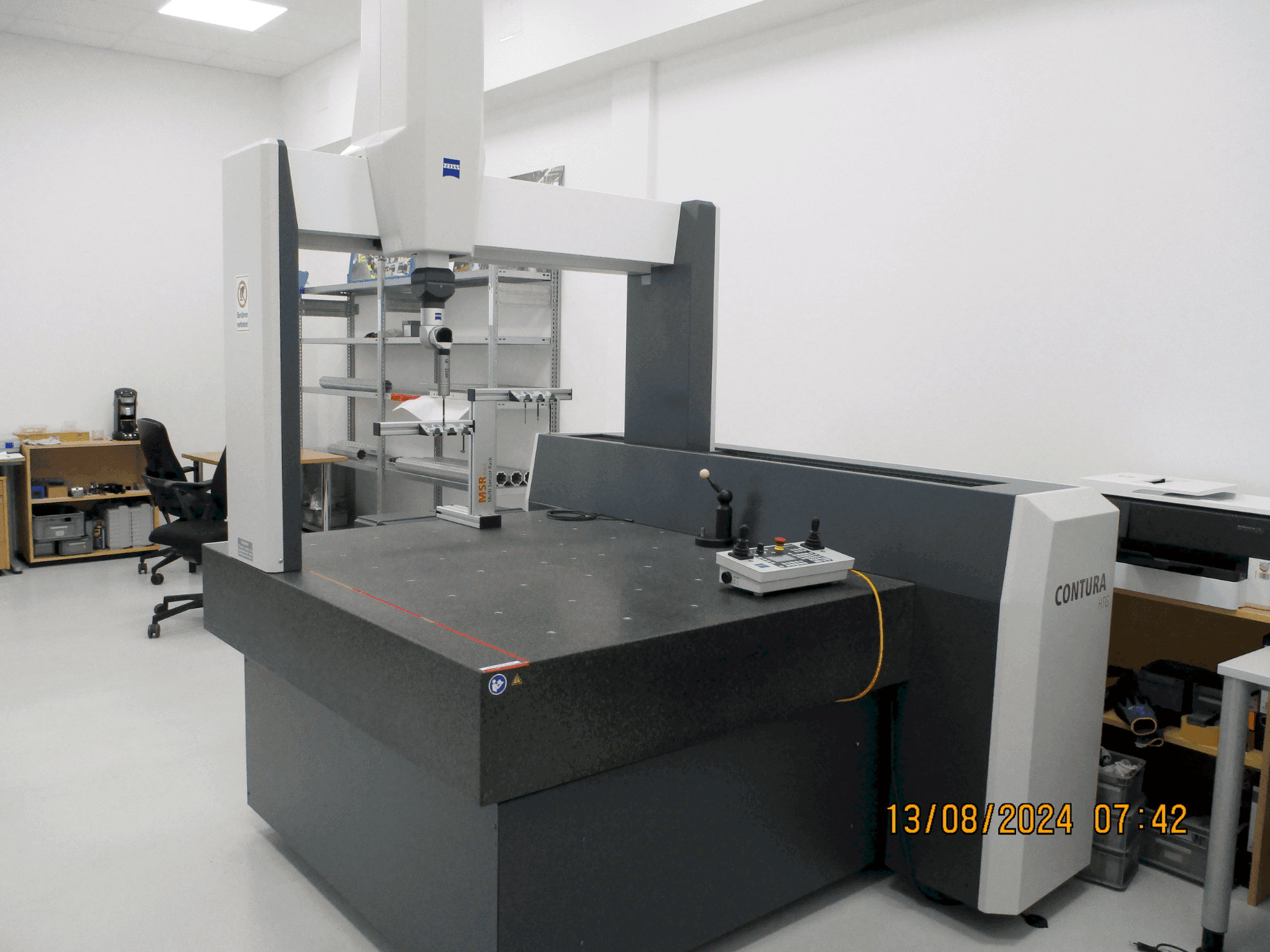 Vooraanzicht van ZEISS Contura 10/12/6 RDS machine