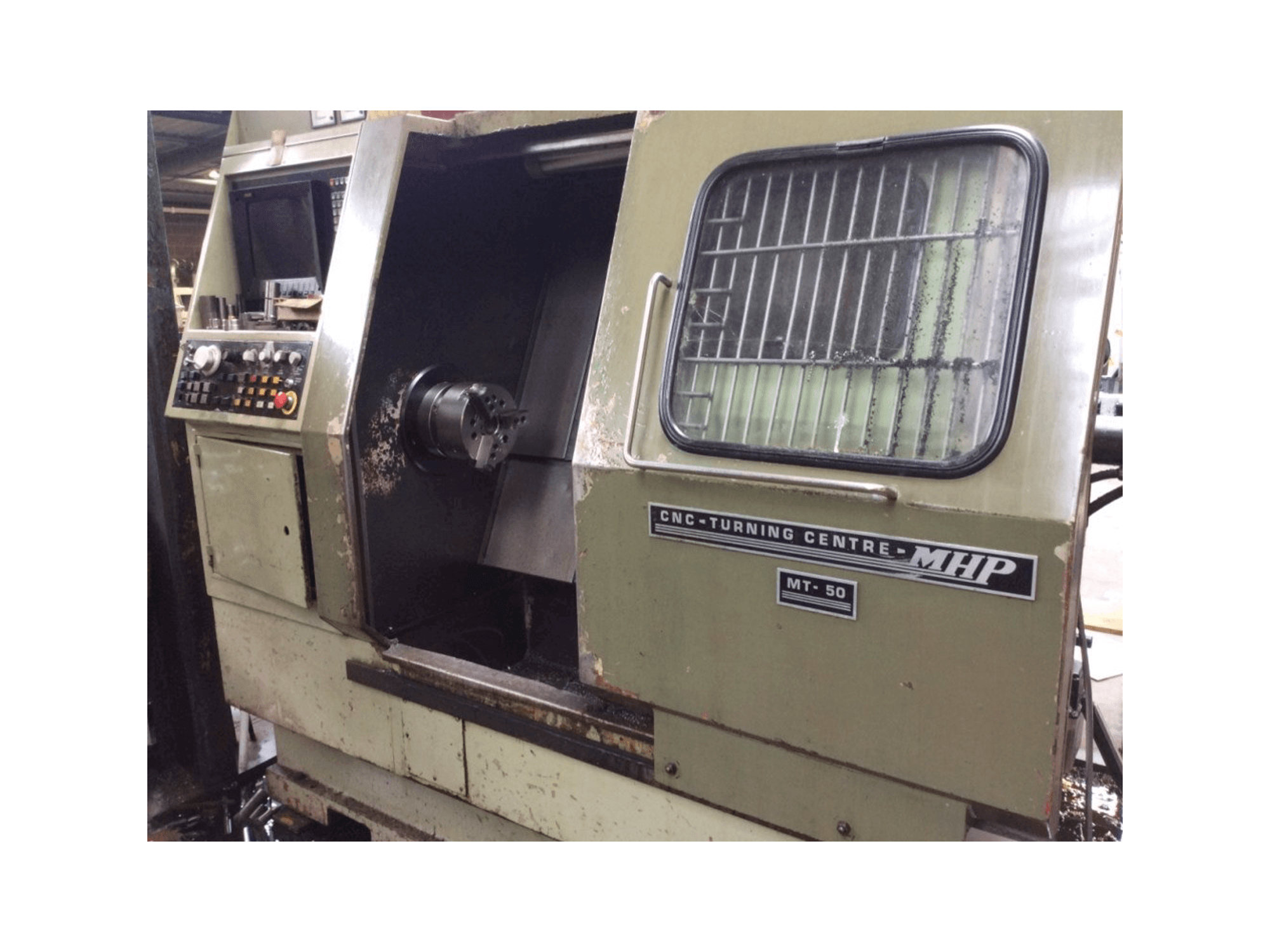 Vooraanzicht van MHP MT-50 machine