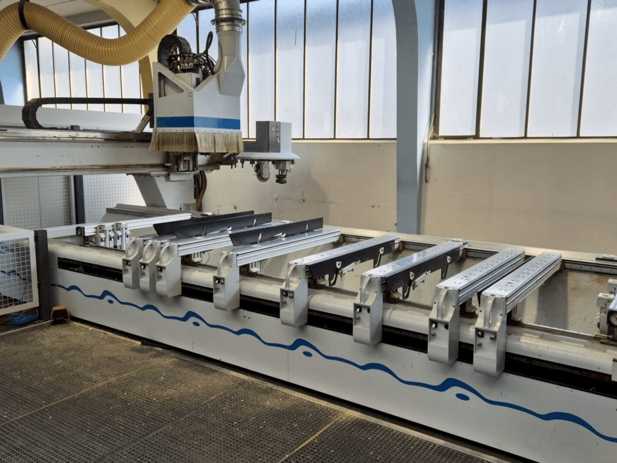 Vooraanzicht van HOMAG Optimat BAZ 211 machine