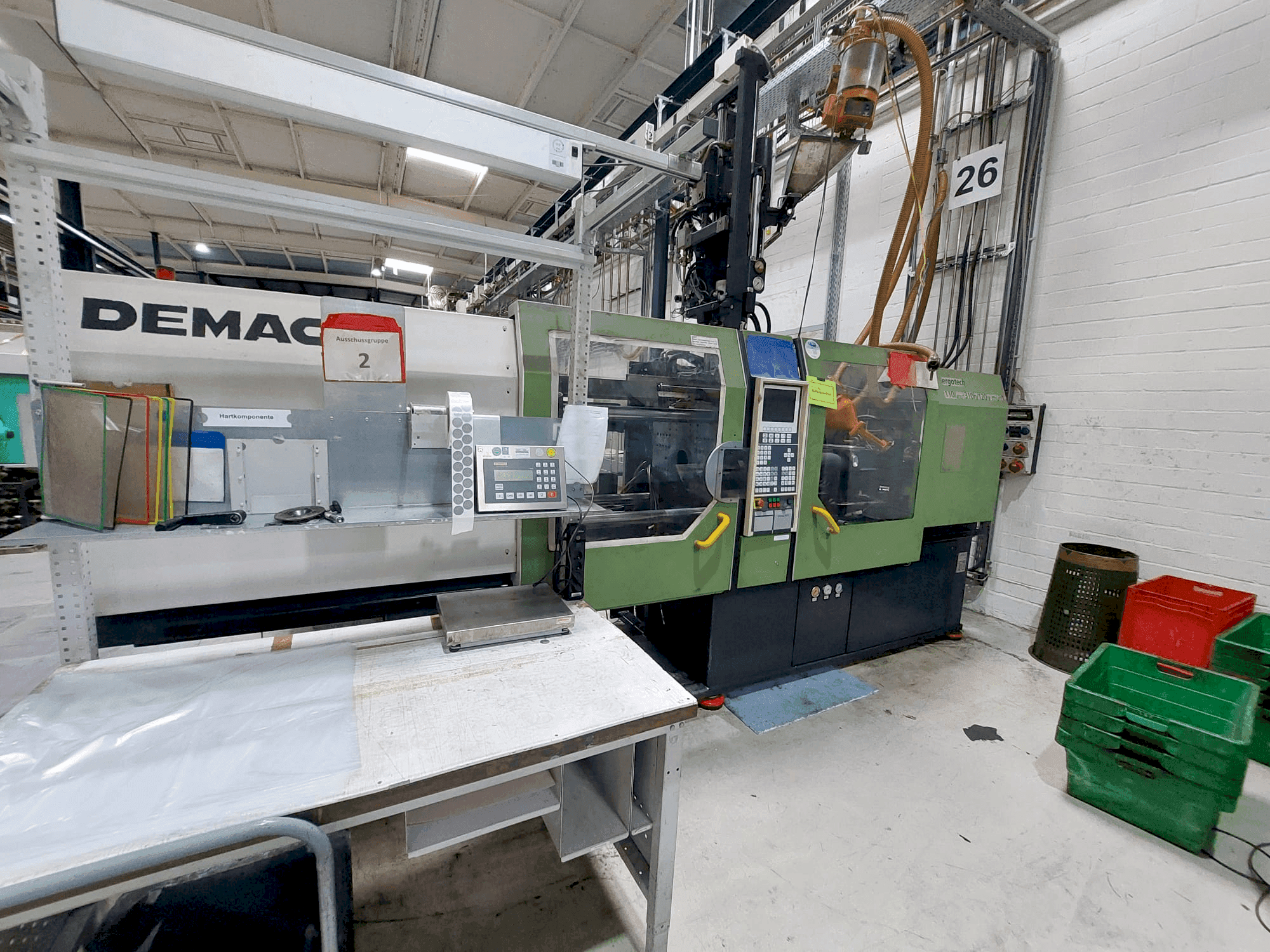 Vooraanzicht van DEMAG D110-310H/120V machine