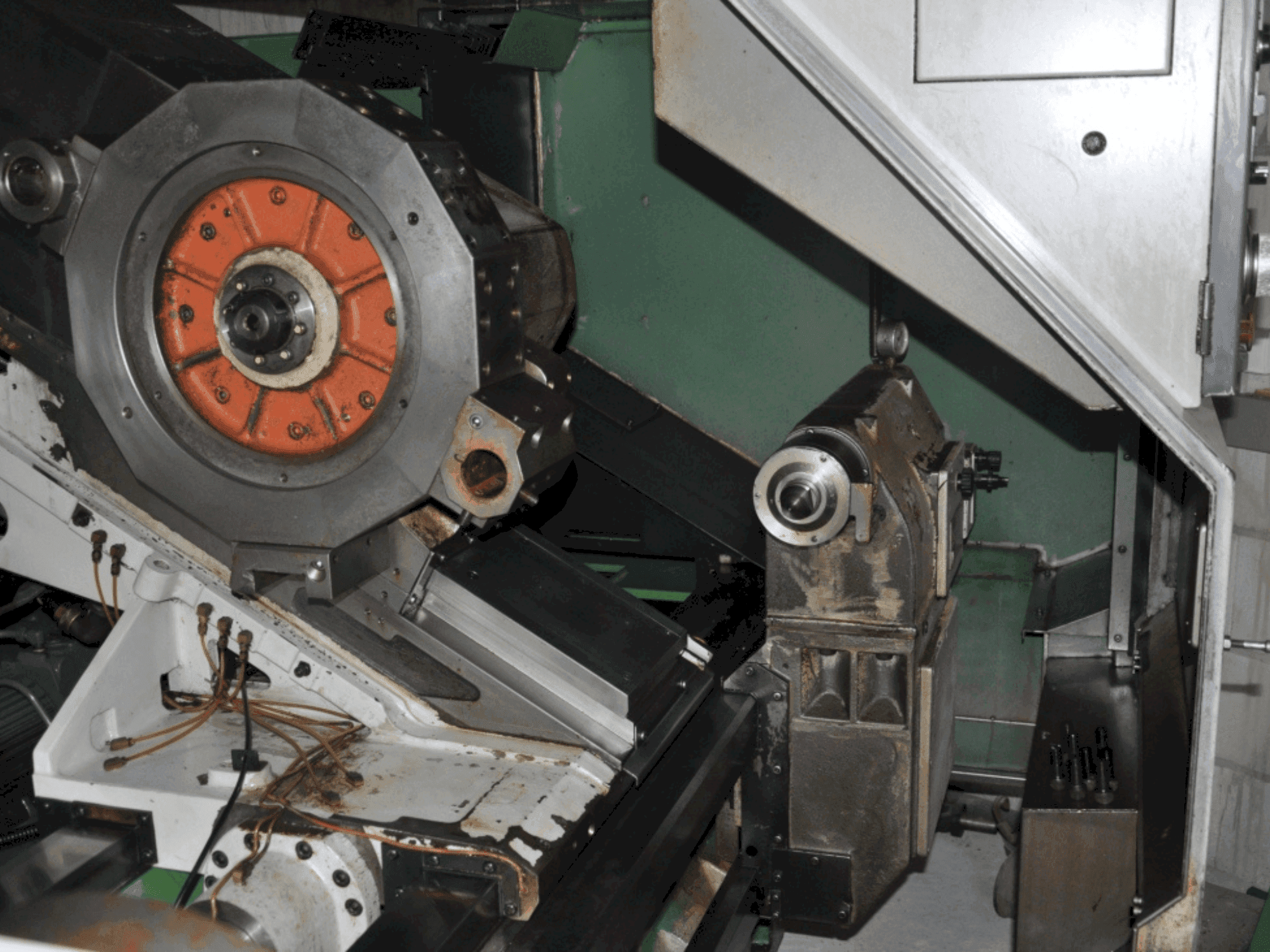 Vooraanzicht van Mazak QT 35 N x 1000 machine