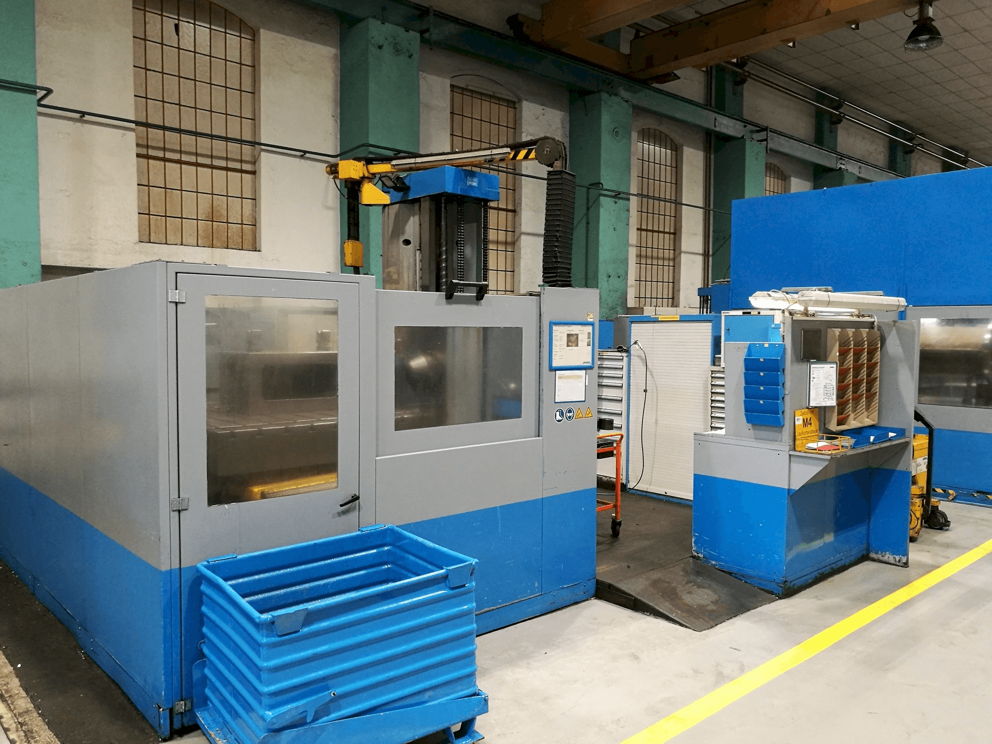 Links zicht van PEGARD AF 130 S machine