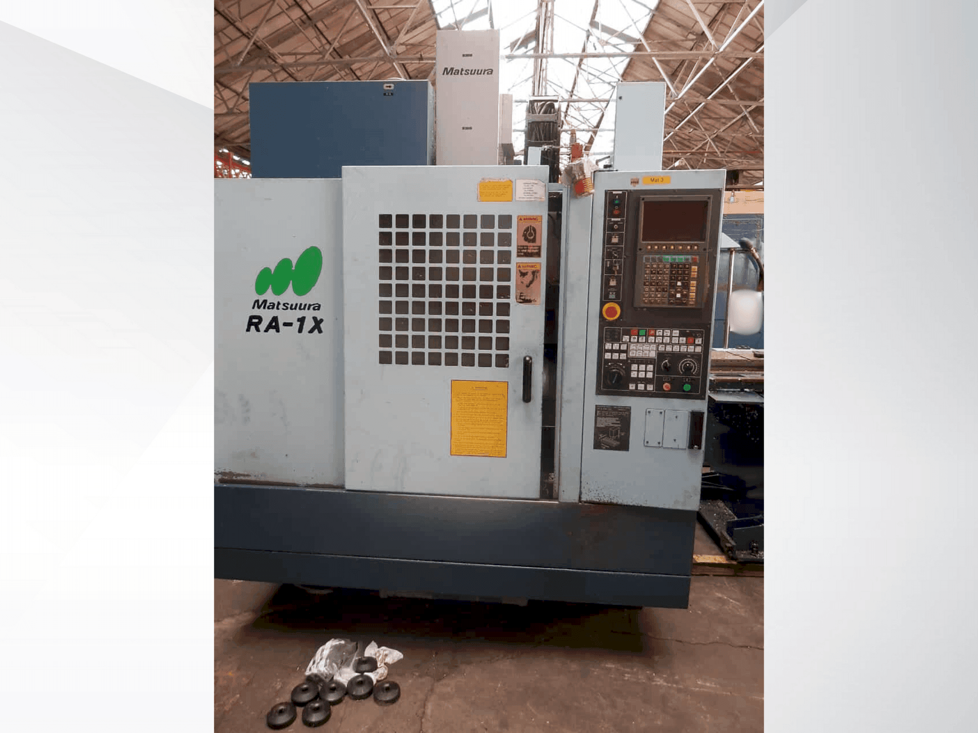 Vooraanzicht van Matsuura RA-1X Twin Pallet machine