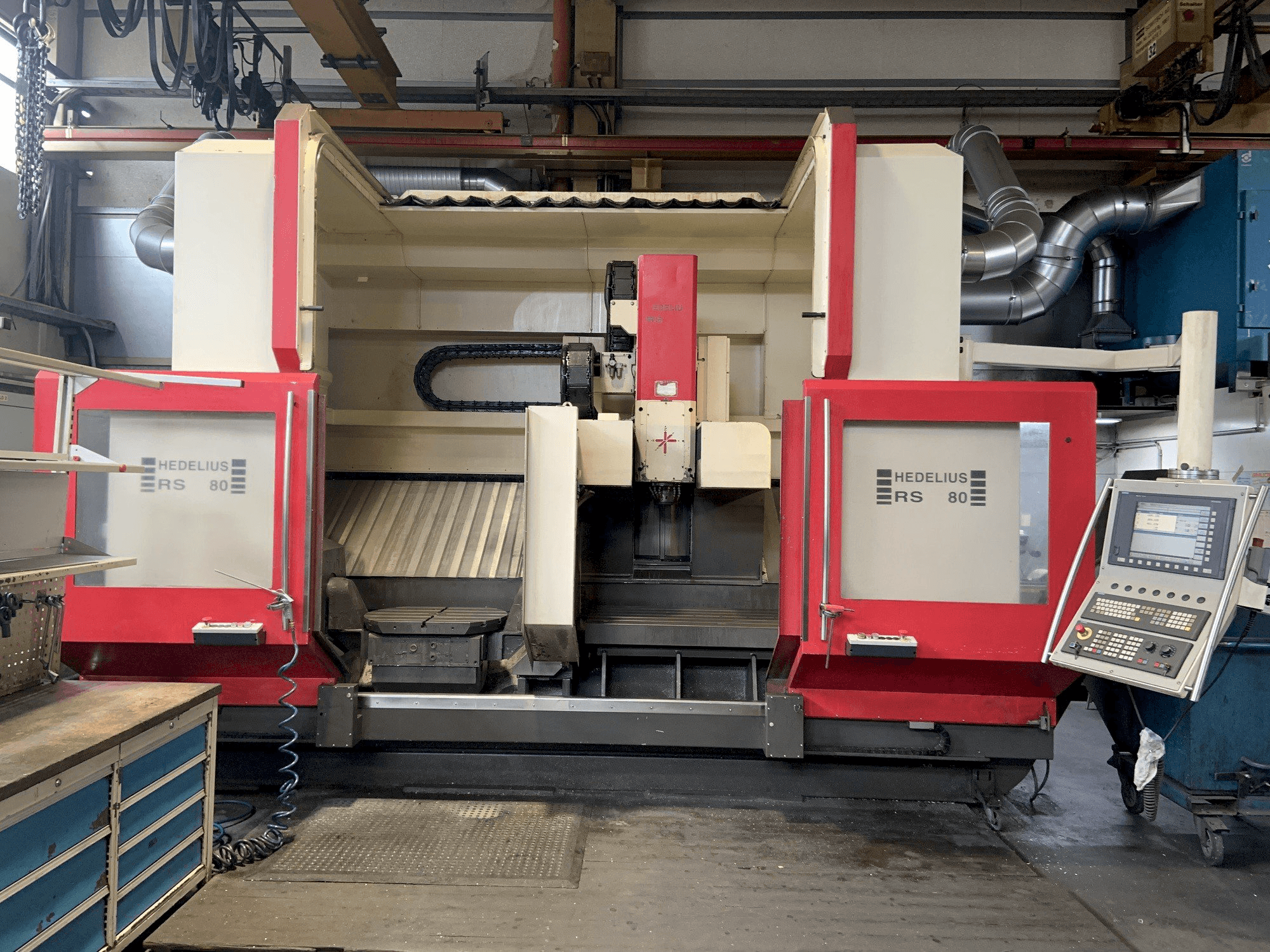 Vooraanzicht van HEDELIUS RS80 K - 2300 machine