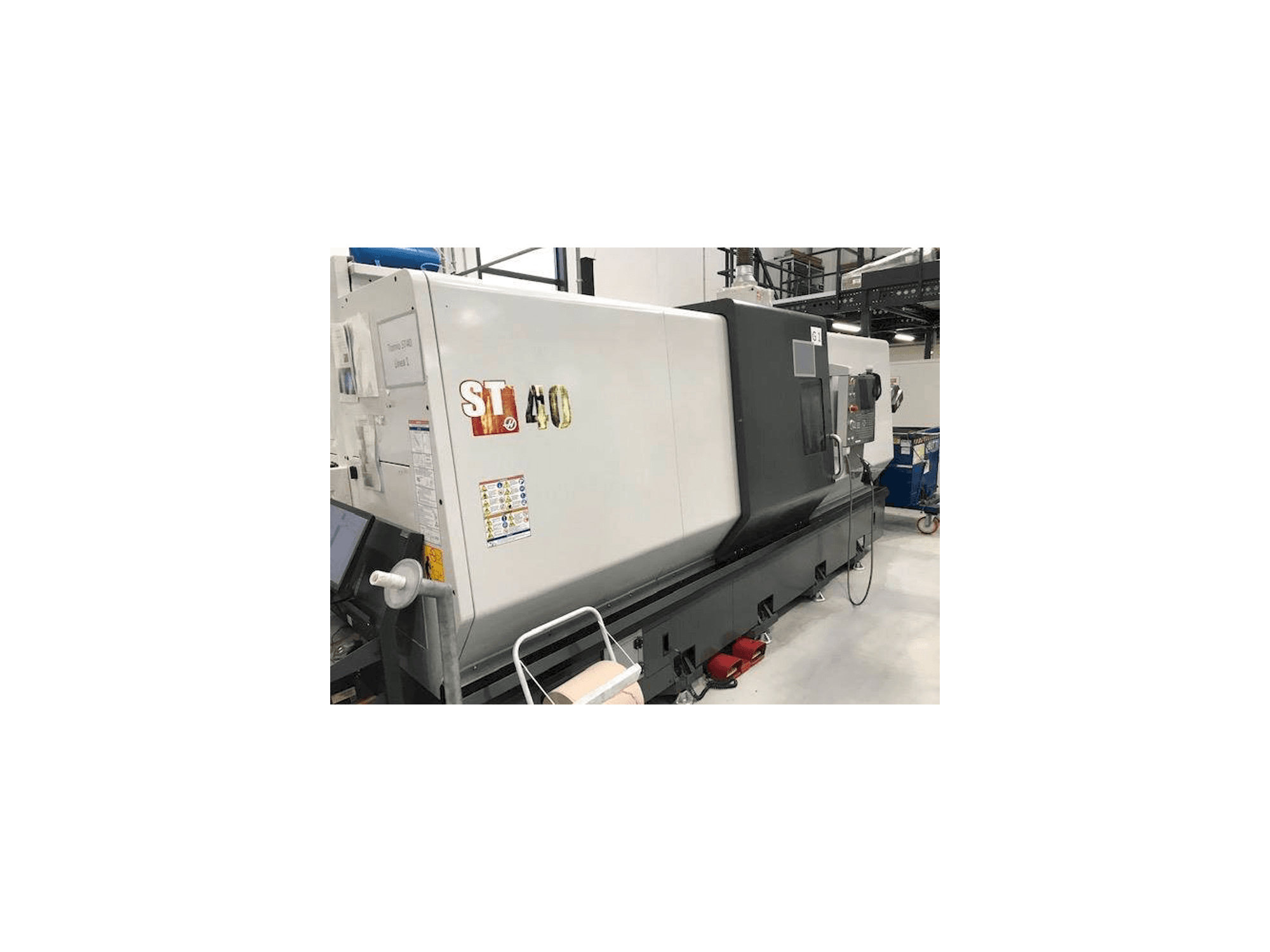 Vooraanzicht van HAAS ST40 machine