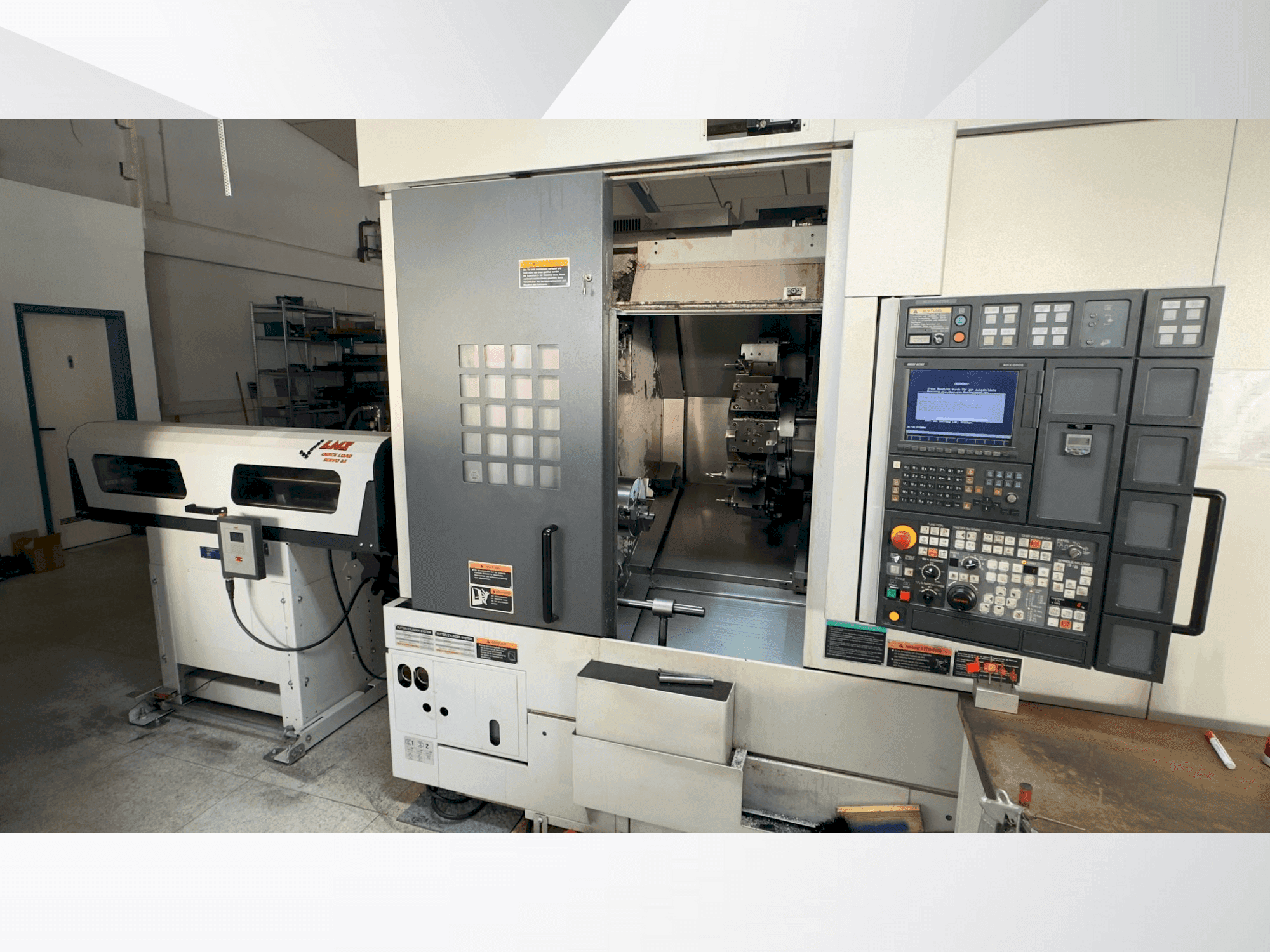 Vooraanzicht van MORI SEIKI NL 2000 SY /500 machine