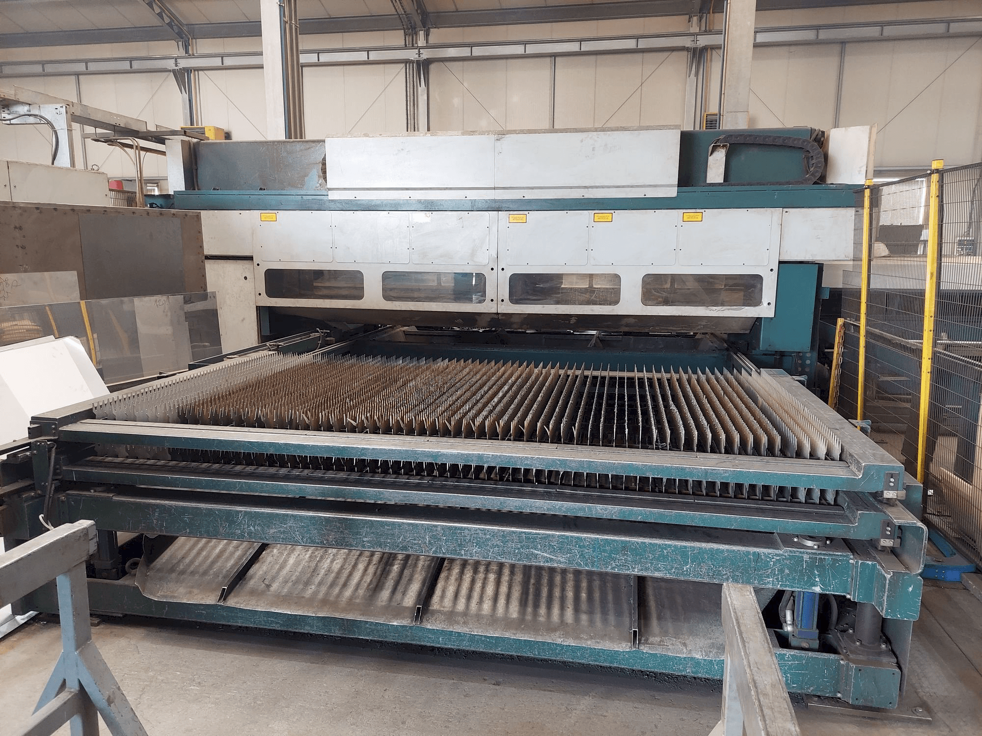 Vooraanzicht van ADIGE LT COMBO machine