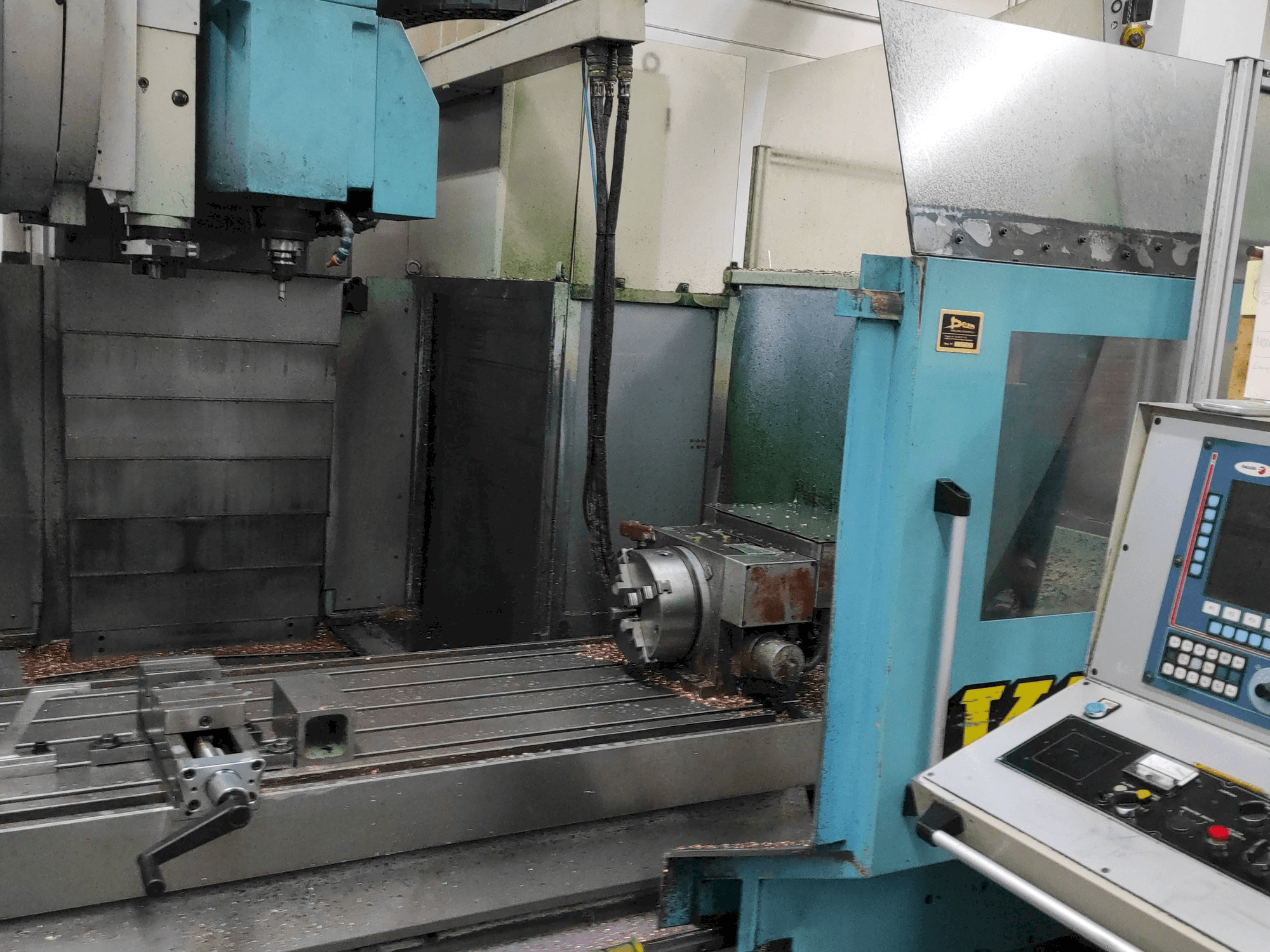 Vooraanzicht van ANAYAK V-1800 machine