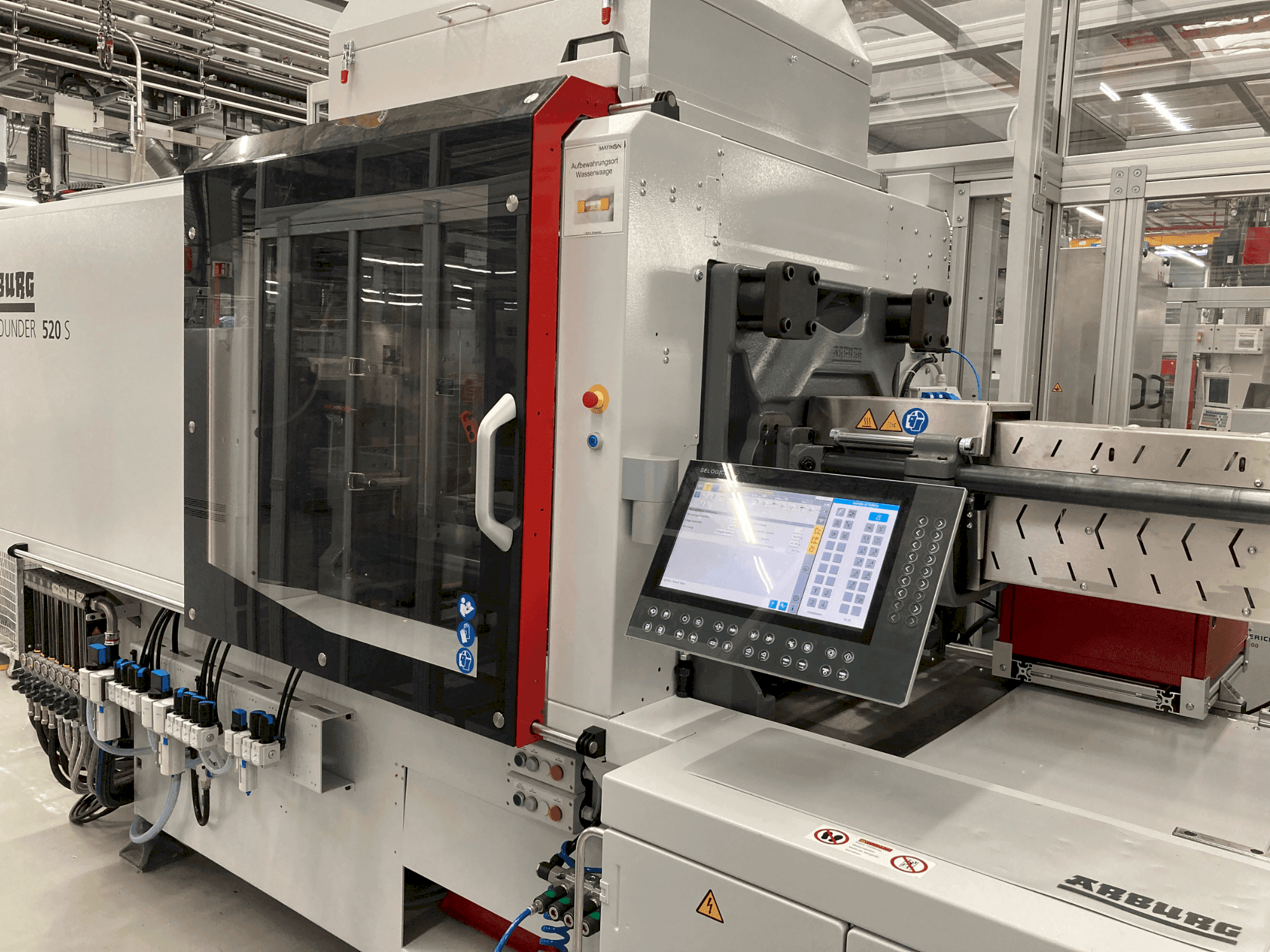 Vooraanzicht van Arburg Allrounder 520 S 1600-400 machine