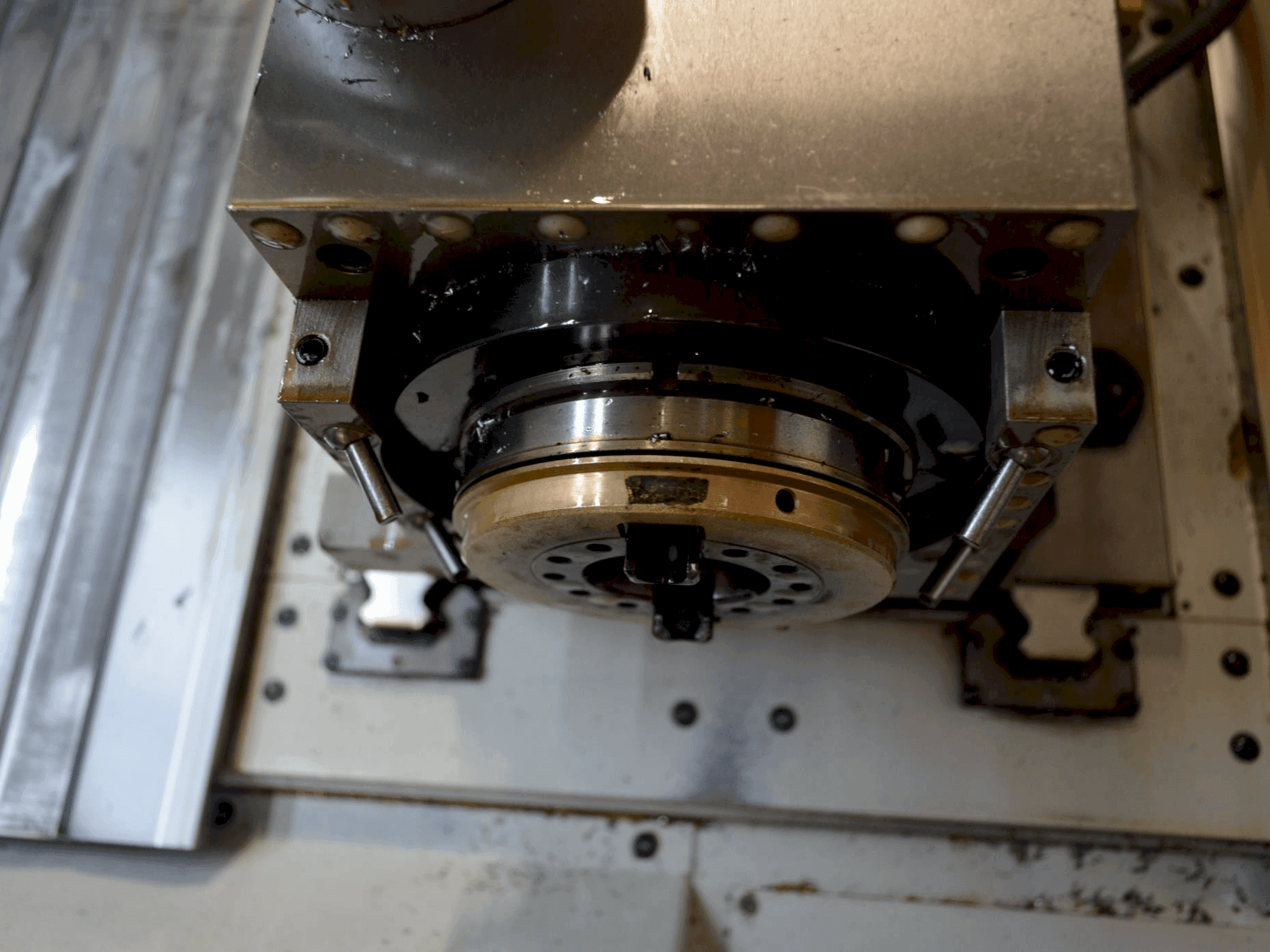 Werkruimte van KUNZMANN WF650 machine