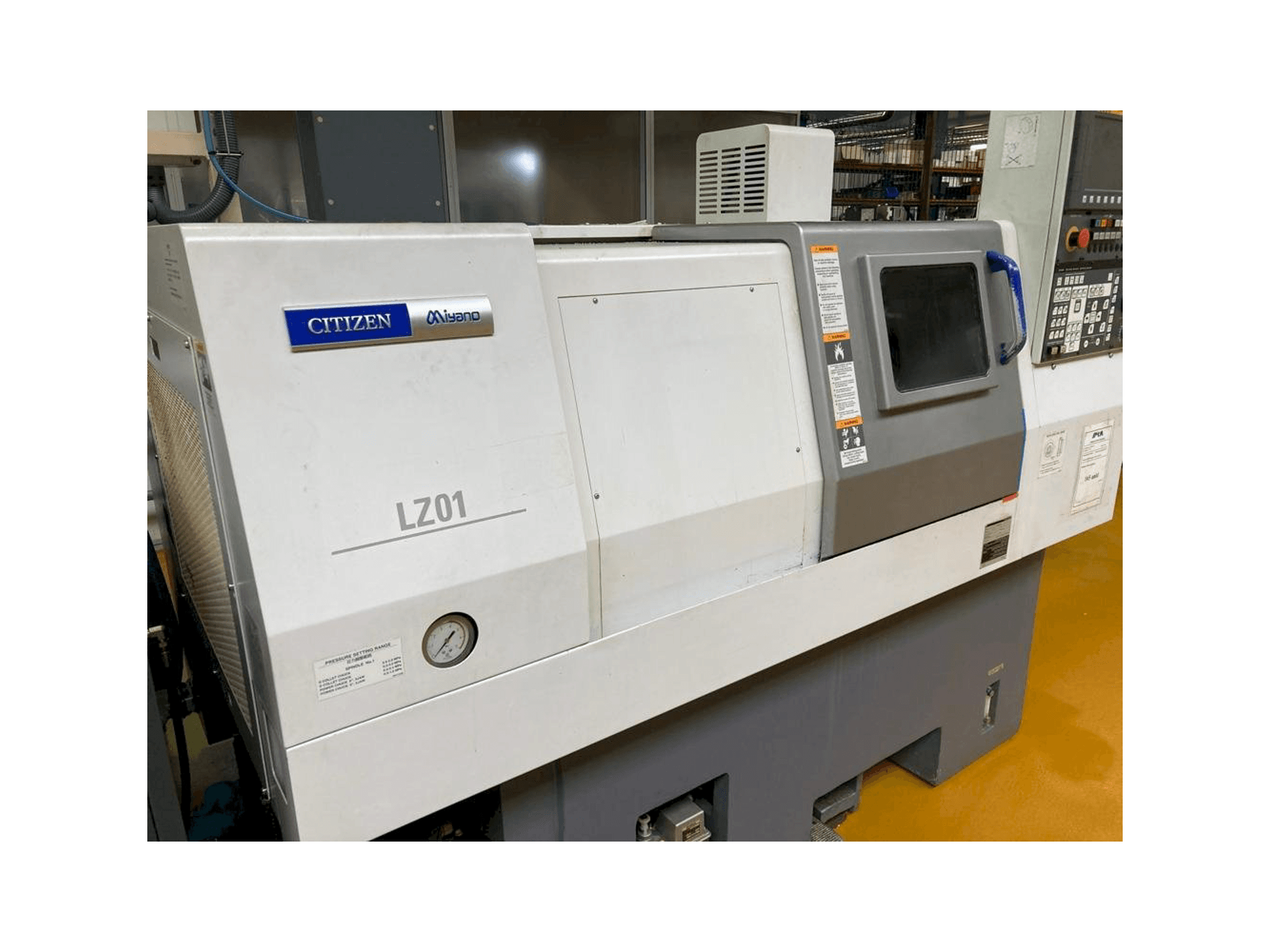 Vooraanzicht van Miyano LZ-01RY2 machine