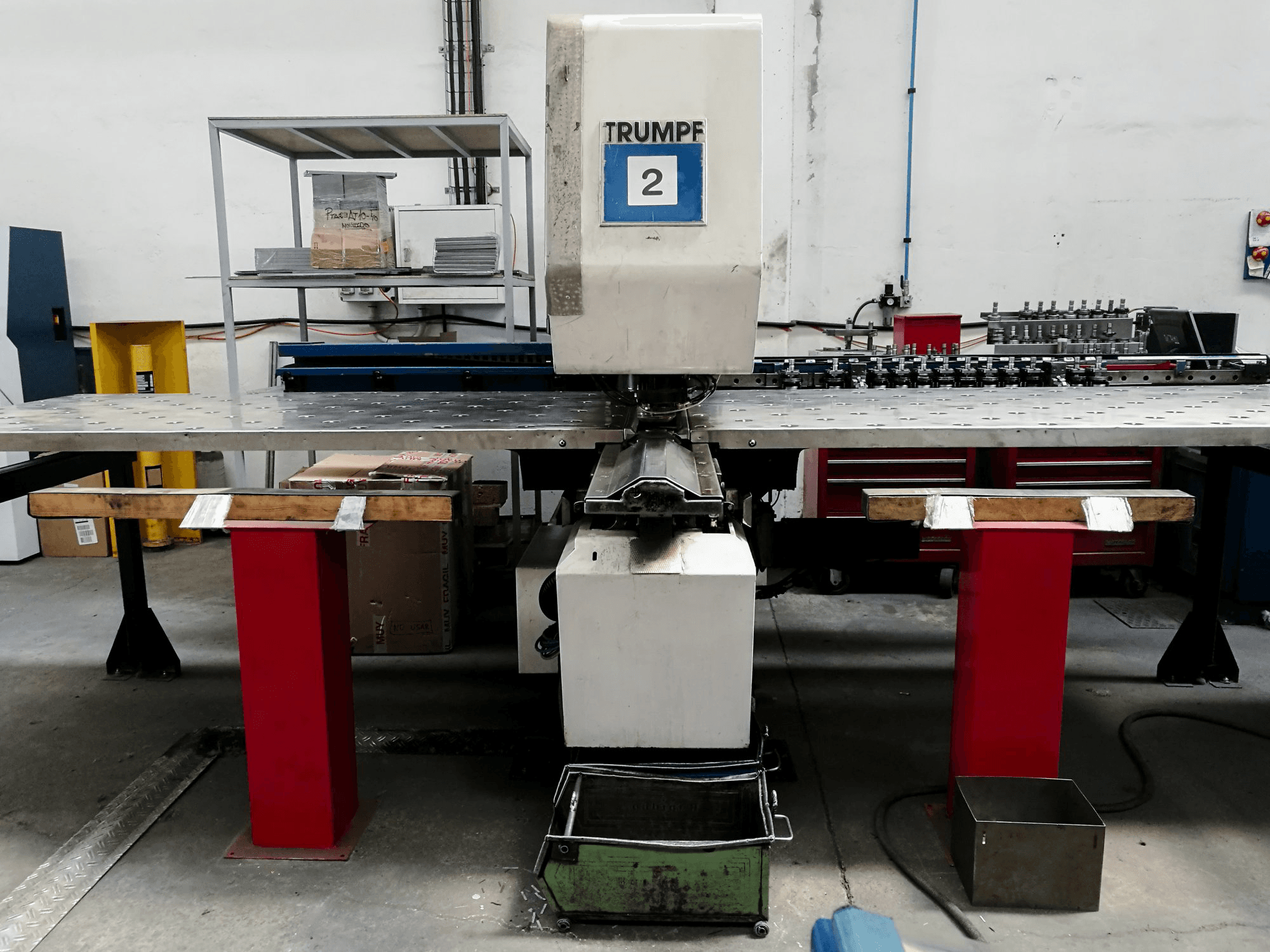 Recht aanzicht van Trumpf Trumatic 160 R machine