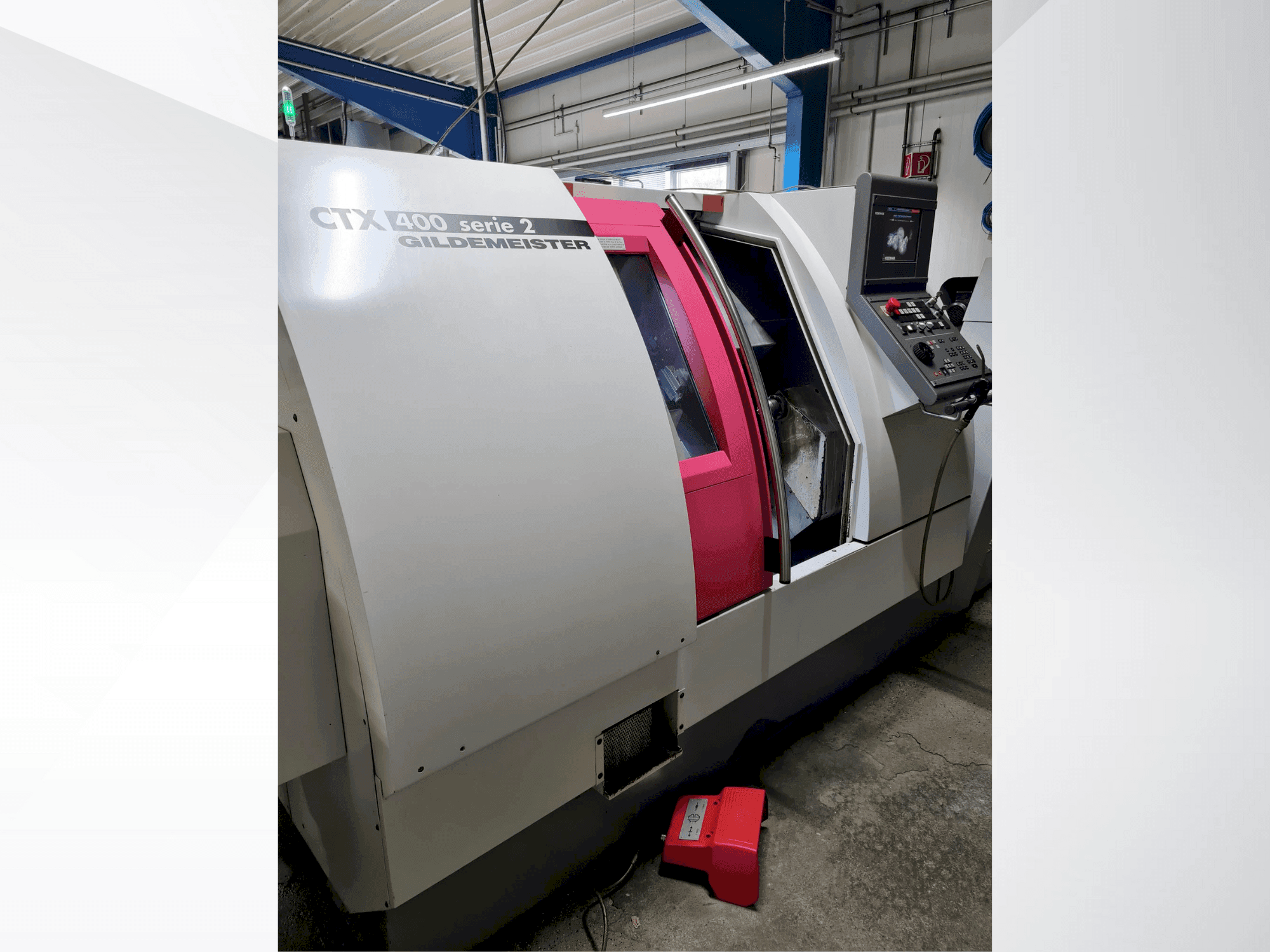 Vooraanzicht van Gildemeister CTX 400 S2 machine