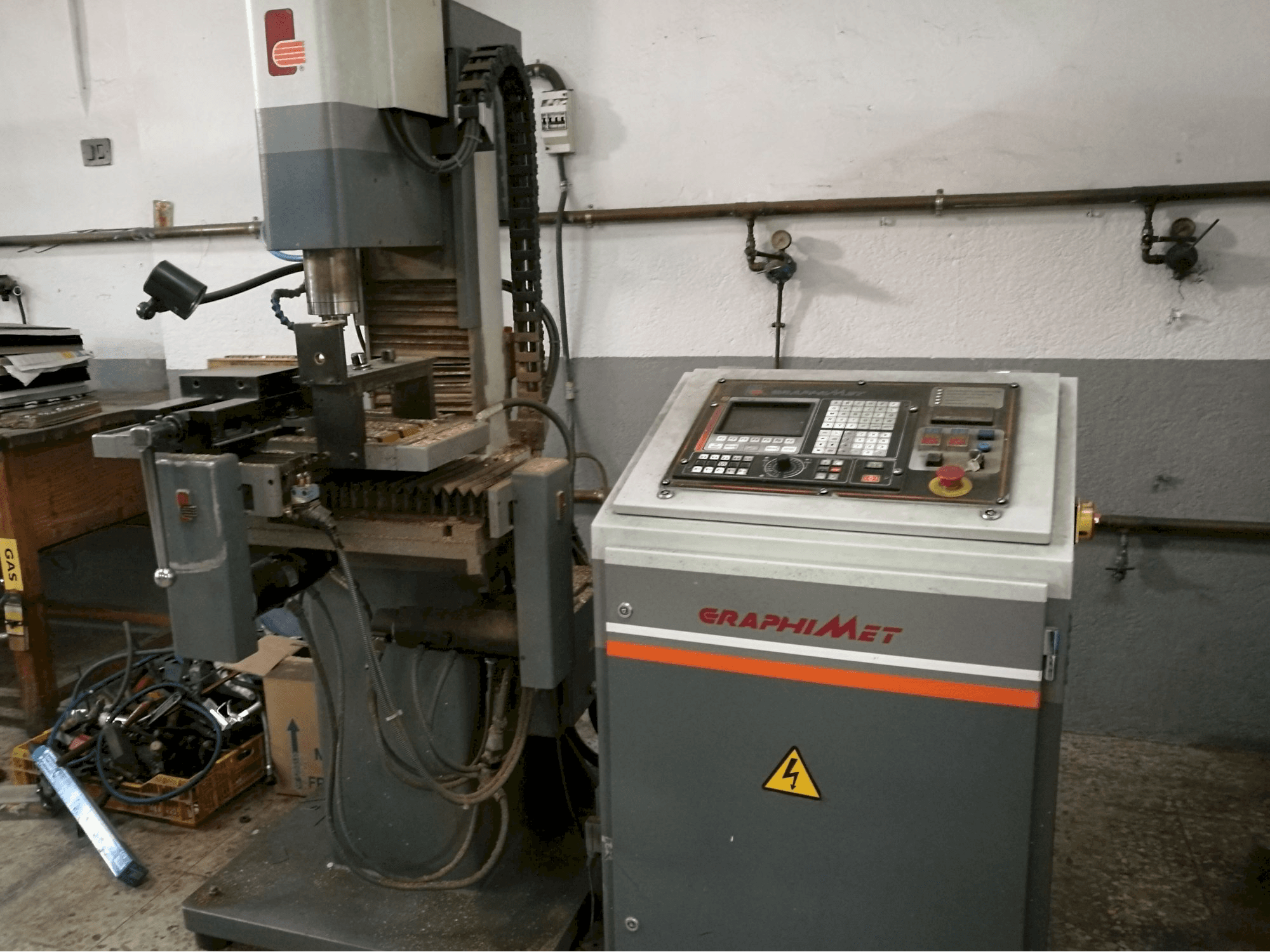Recht aanzicht van GRAPHIMET A-2 machine