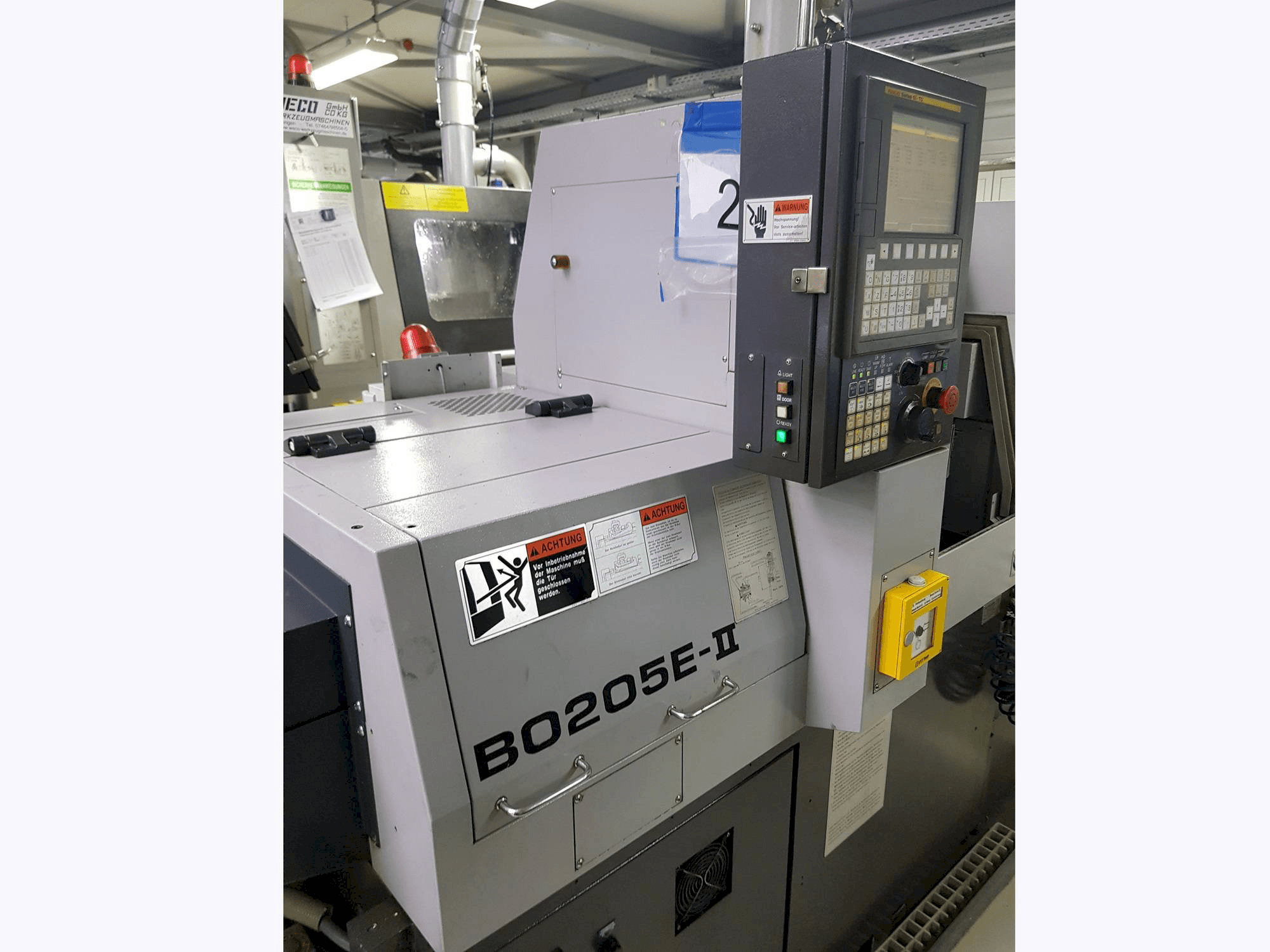 Vooraanzicht van TSUGAMI BO205E-II machine