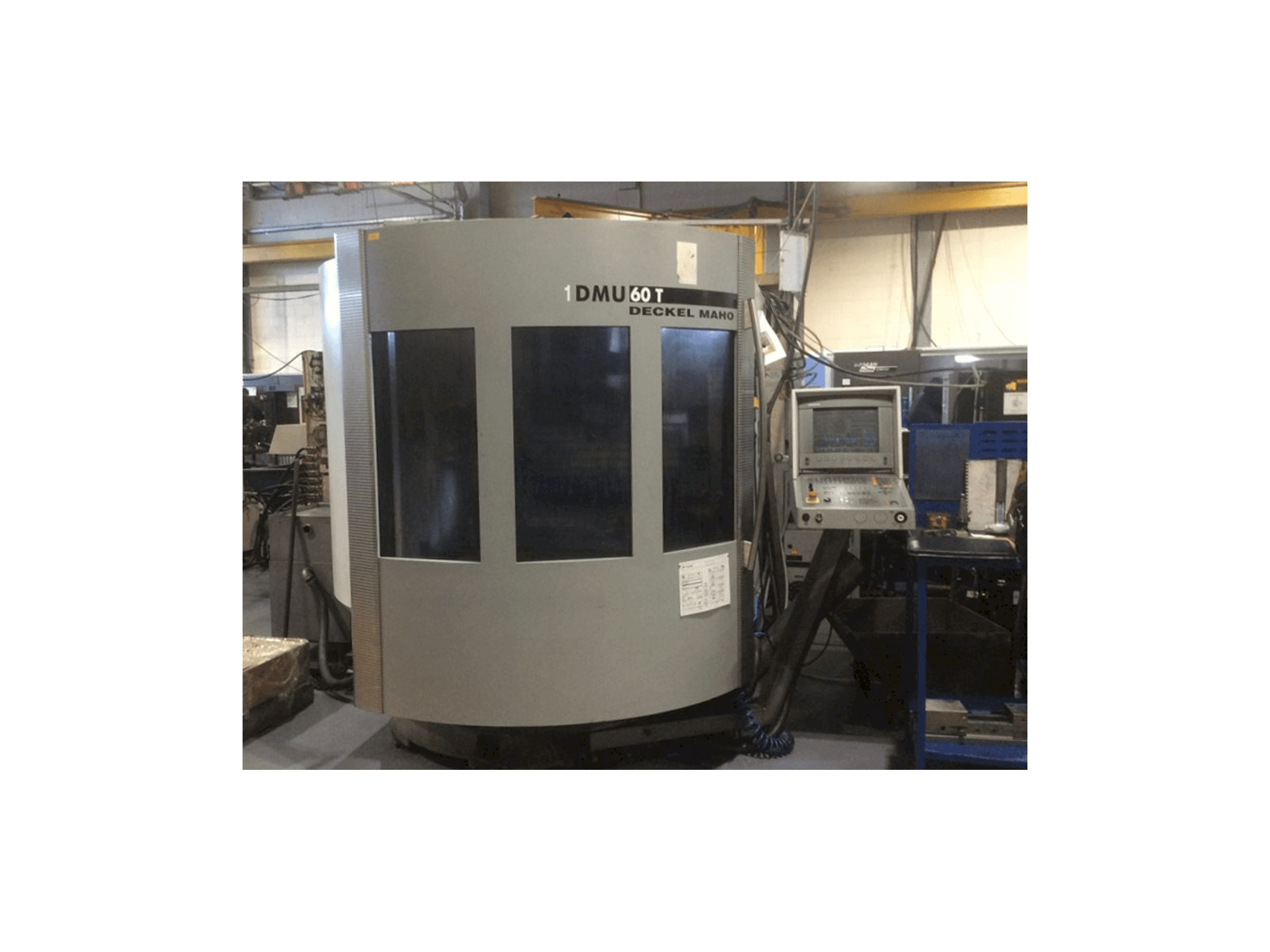 Vooraanzicht van DECKEL MAHO DMU 60T machine