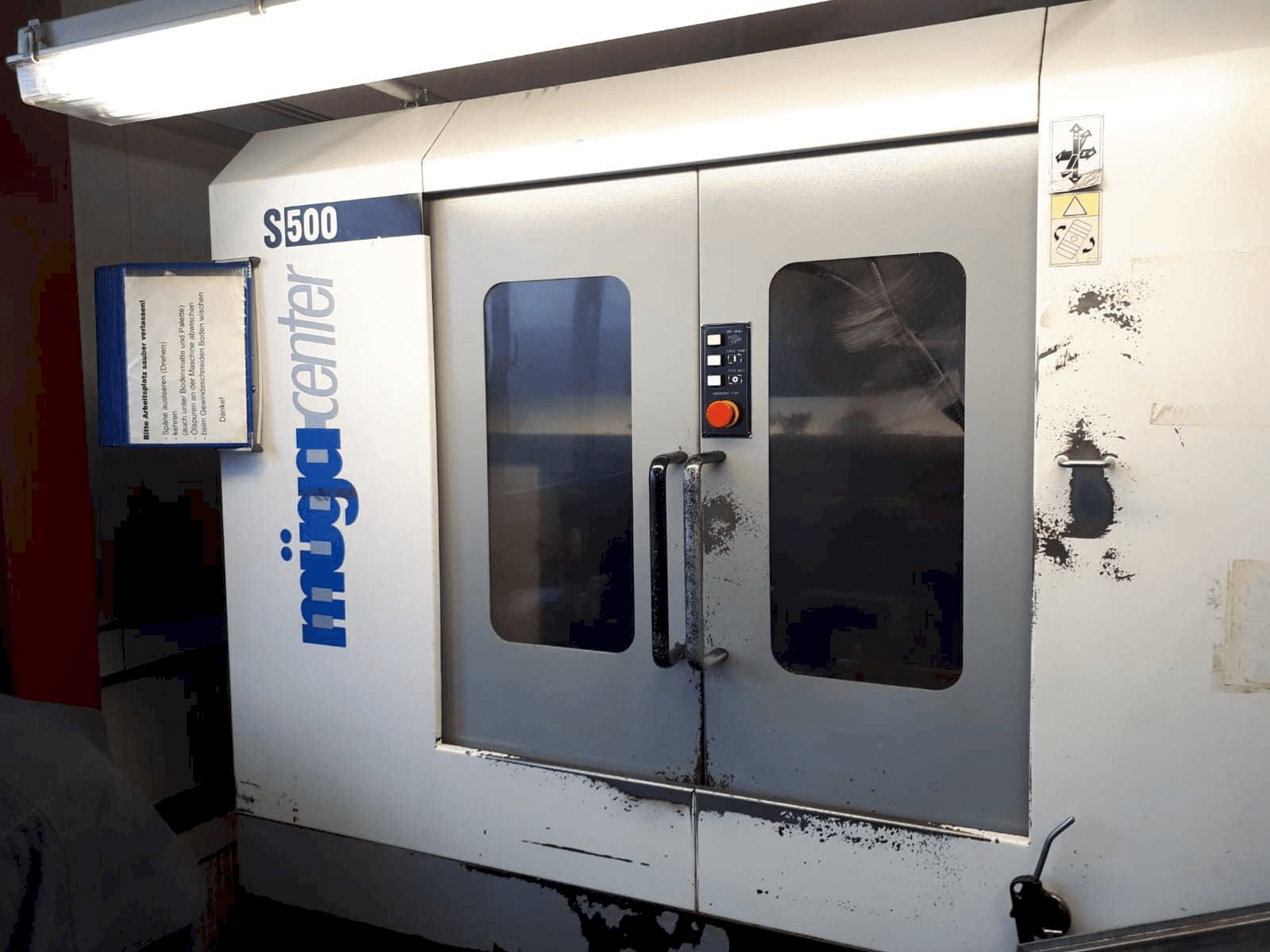 Vooraanzicht van Muga S500 machine