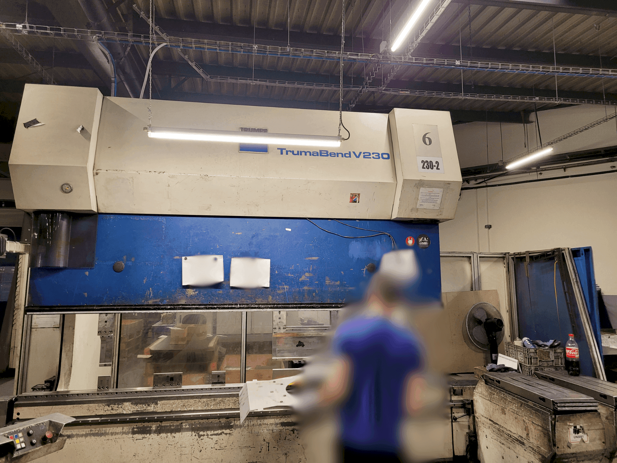 Vooraanzicht van TRUMPF Trumabend V230 machine