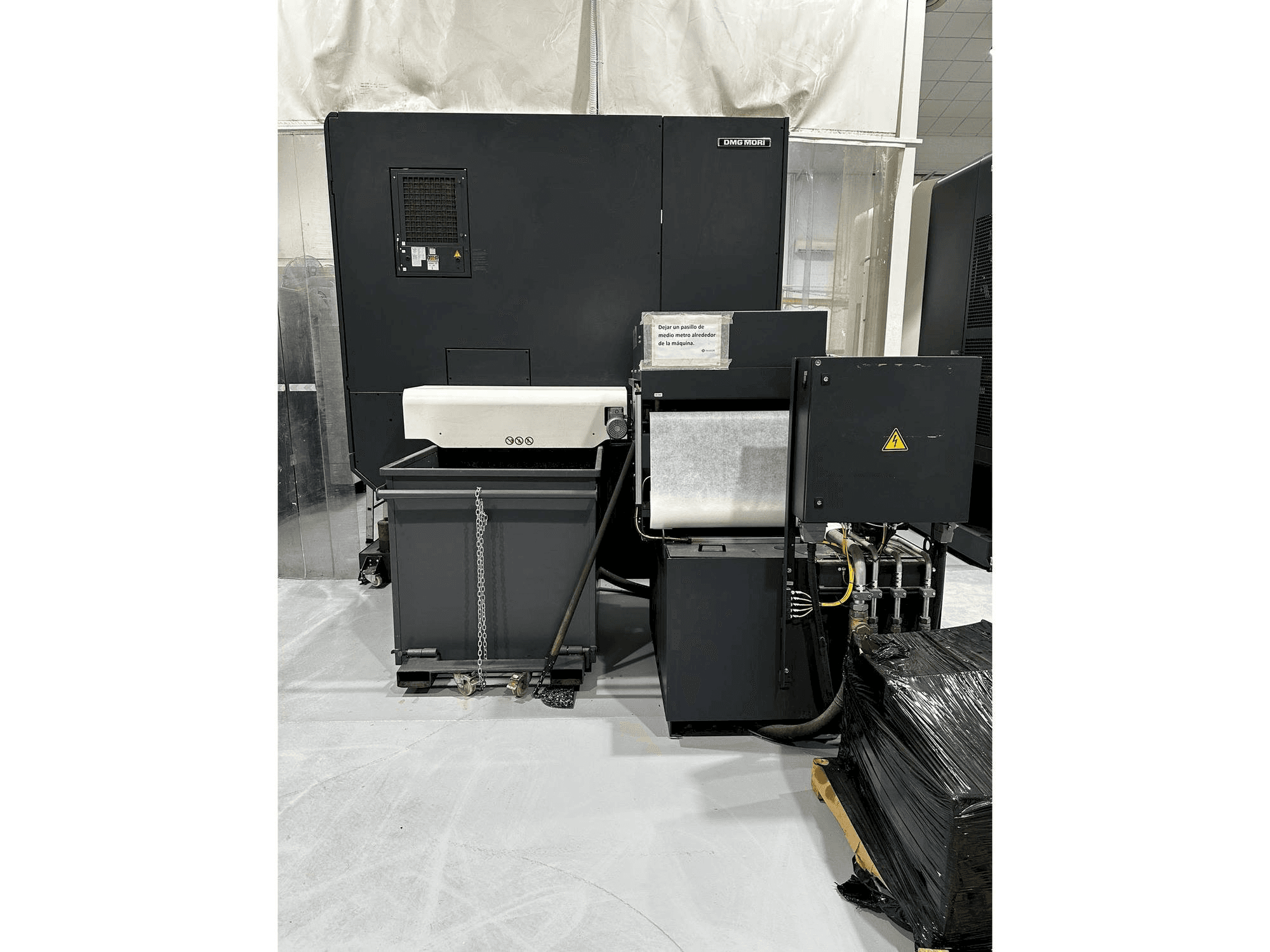 Achteruitzicht van DMG MORI DMU 95 monoBLOCK machine