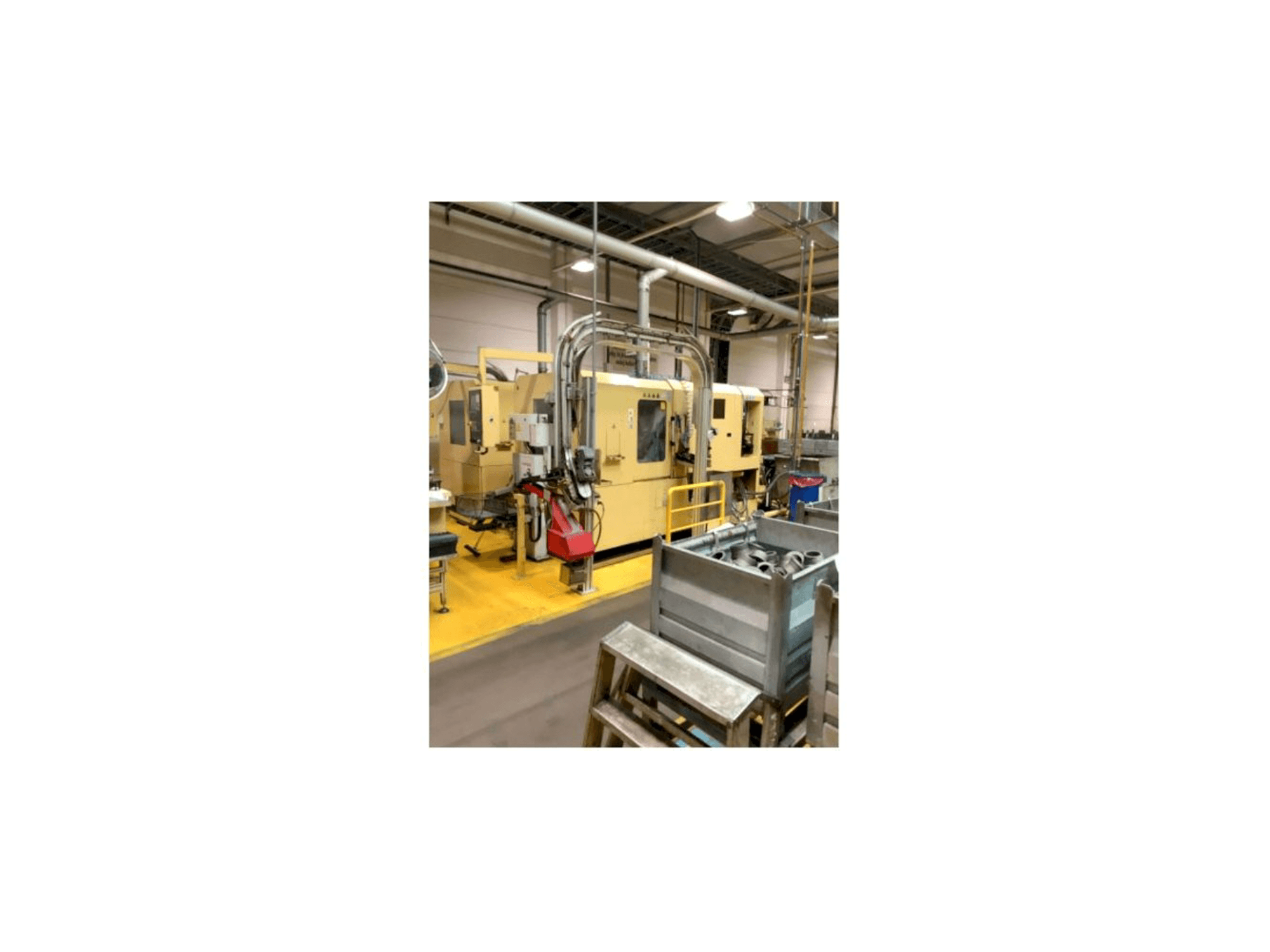 Vooraanzicht van TAJMAC-ZPS SAL 100/4 machine