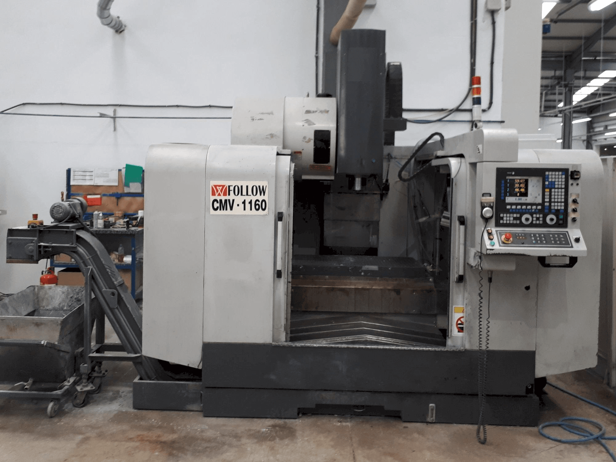Vooraanzicht van Follow CMV 1160 machine