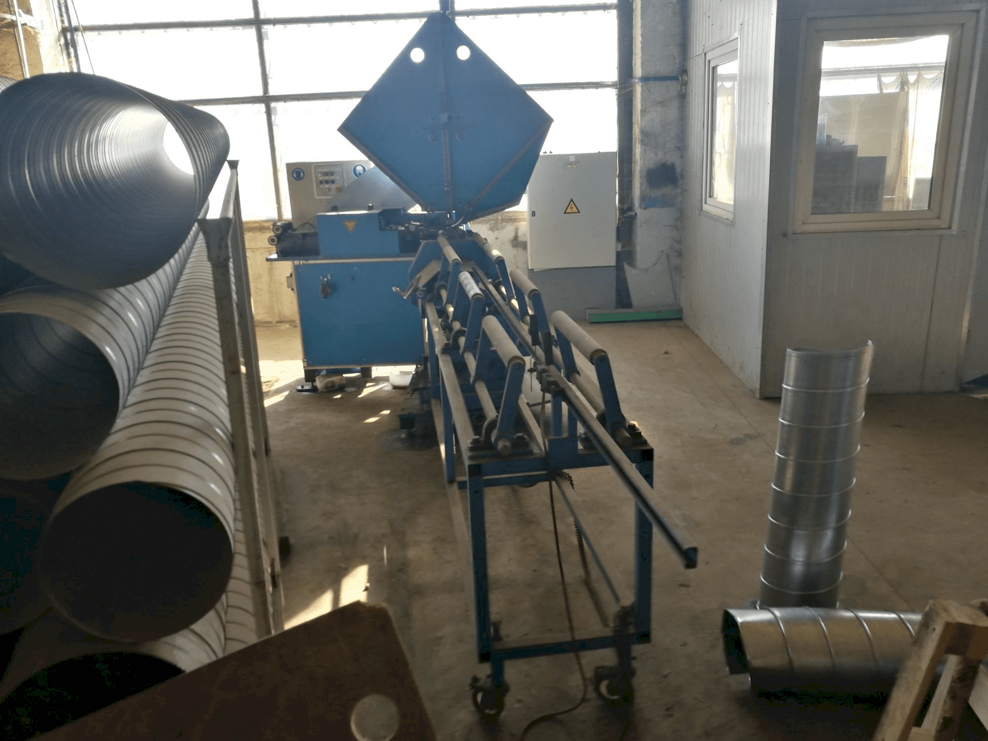 Vooraanzicht van SPIRO ALPHA 6 machine