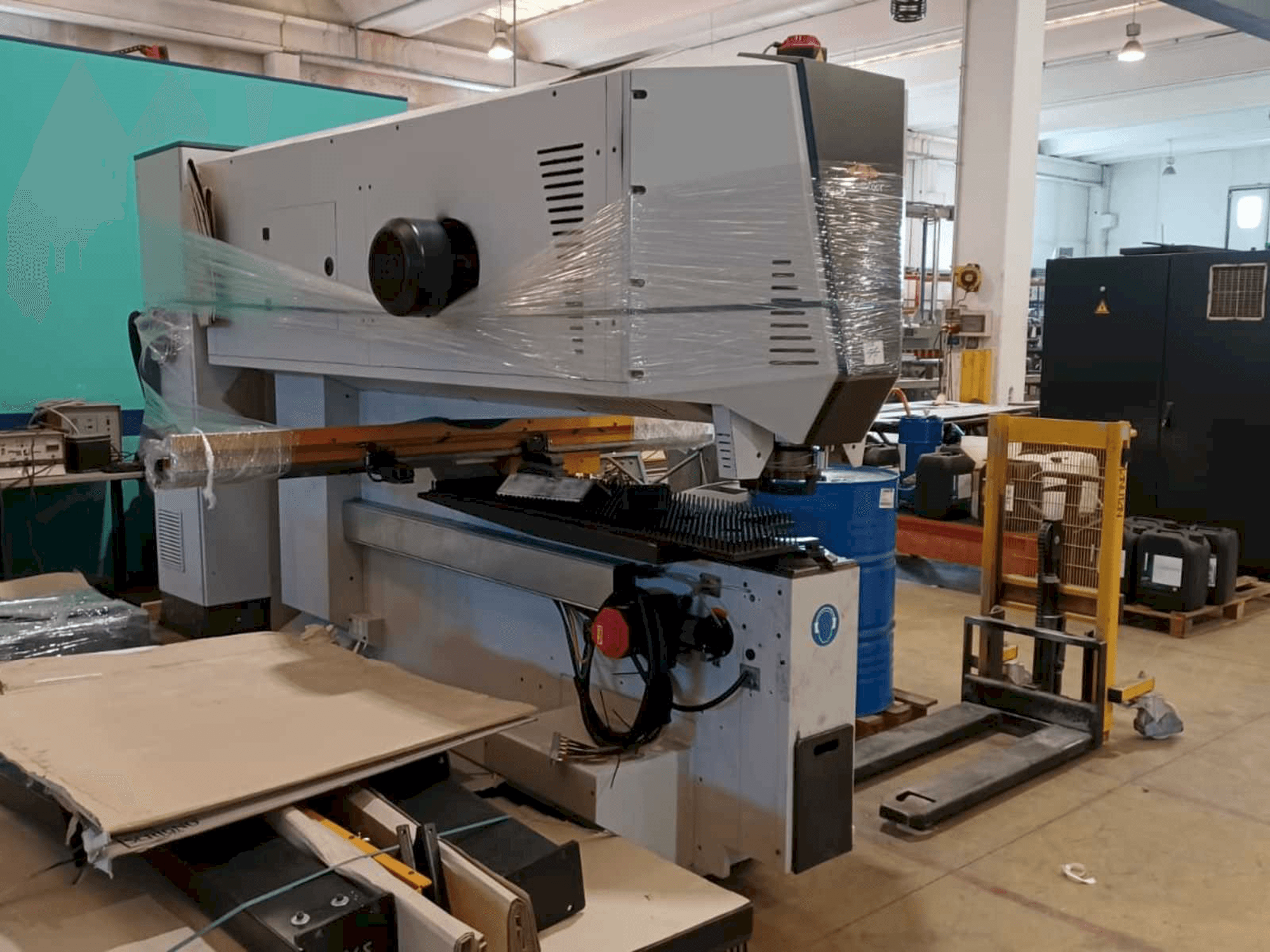 Vooraanzicht van TECHNOLOGY TP 356 Alpha Series machine