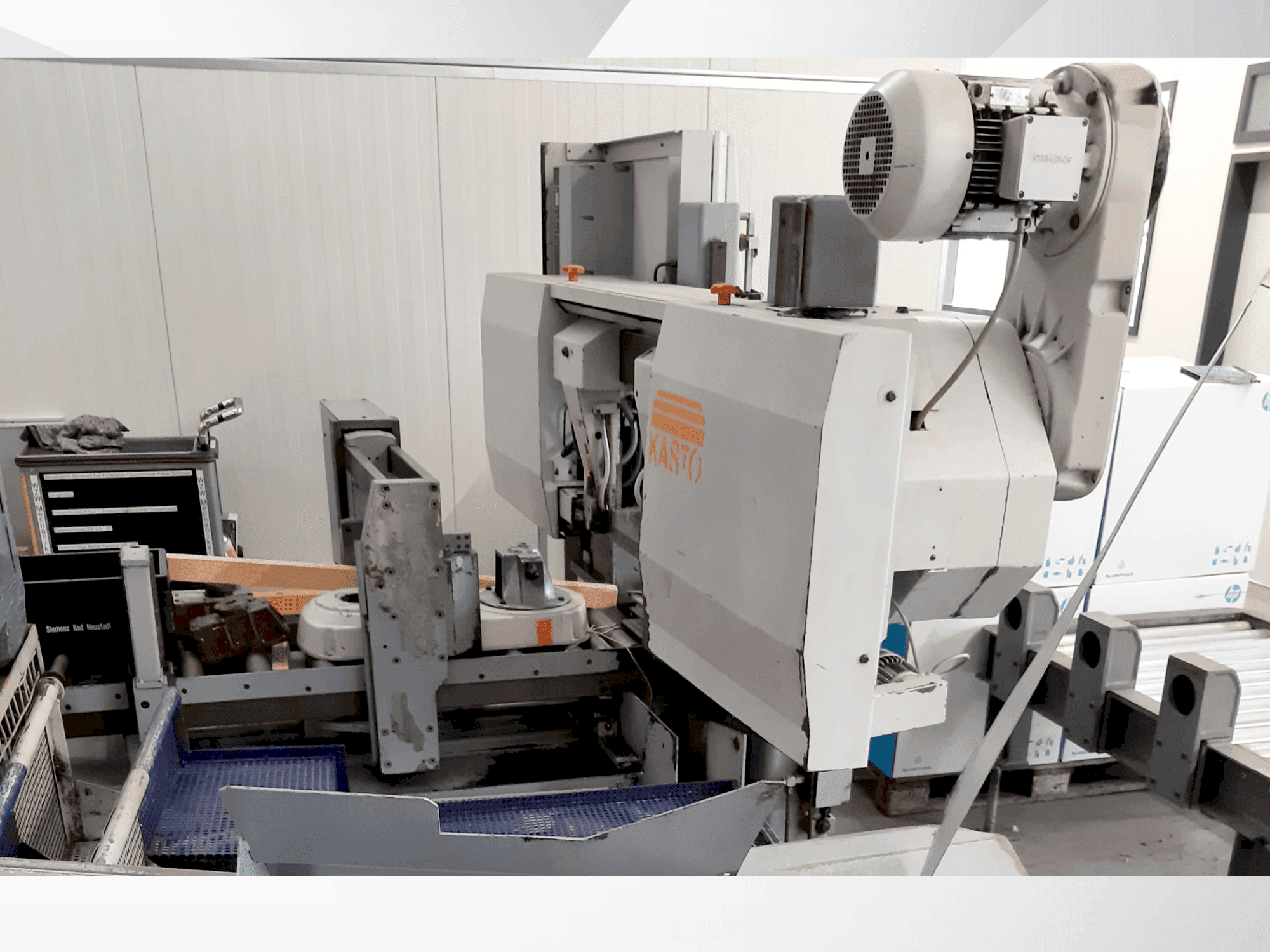 Vooraanzicht van KASTO HBA 360 AU with Knoll 150 K-1 machine