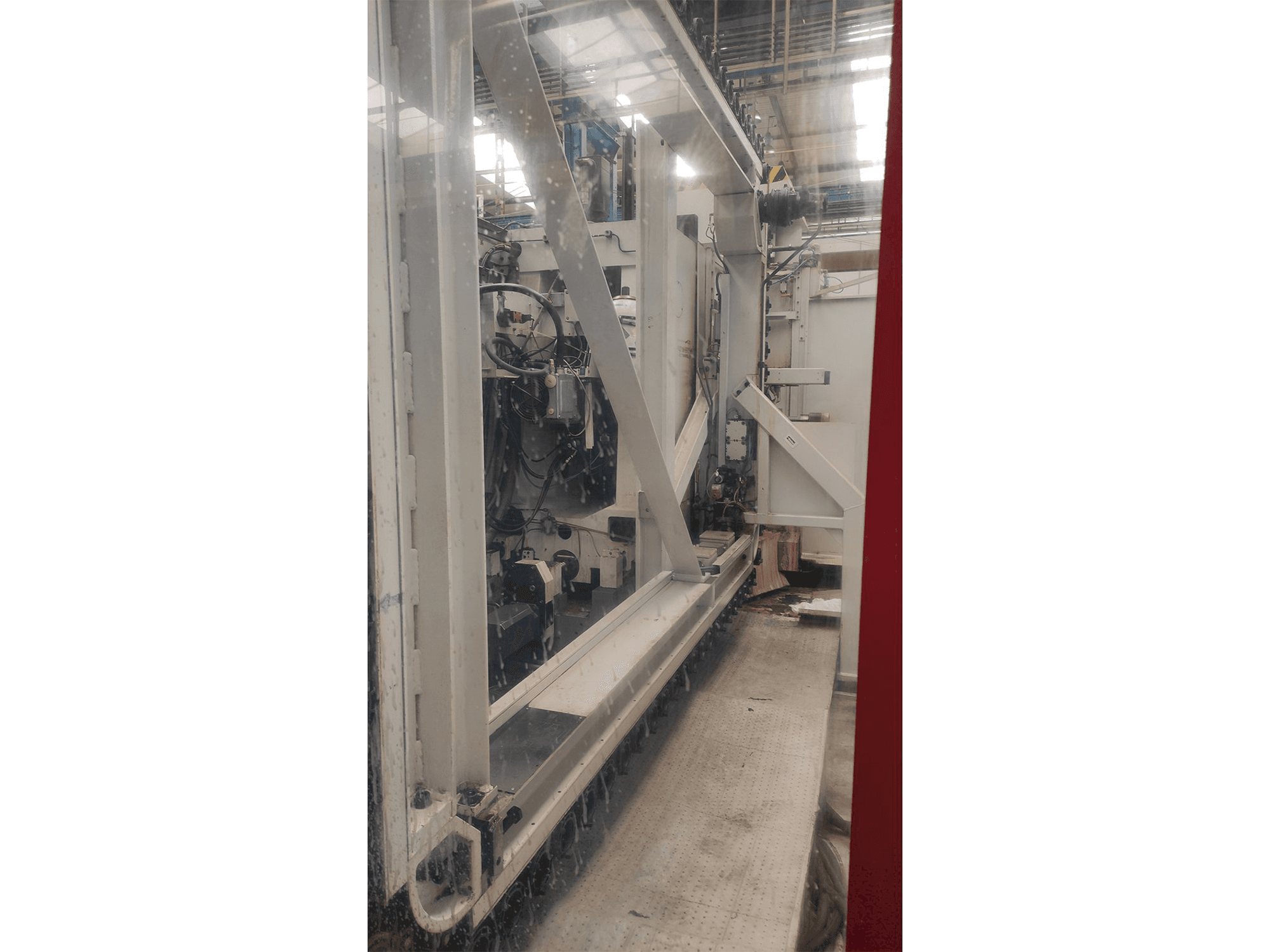 Vooraanzicht van Starrag Heckert CWK 500 machine