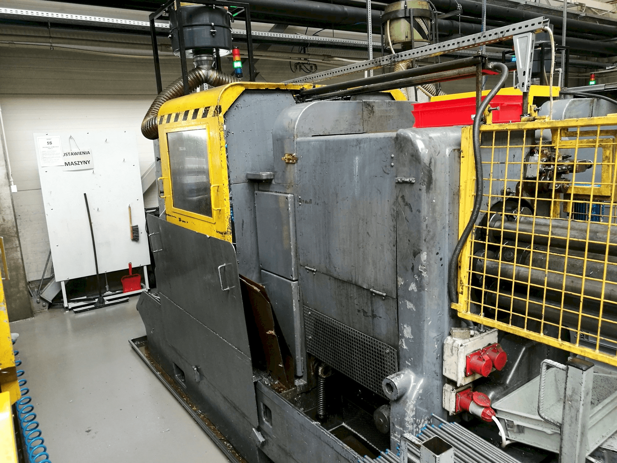 Vooraanzicht van Wickman 1 3/8"-6 machine