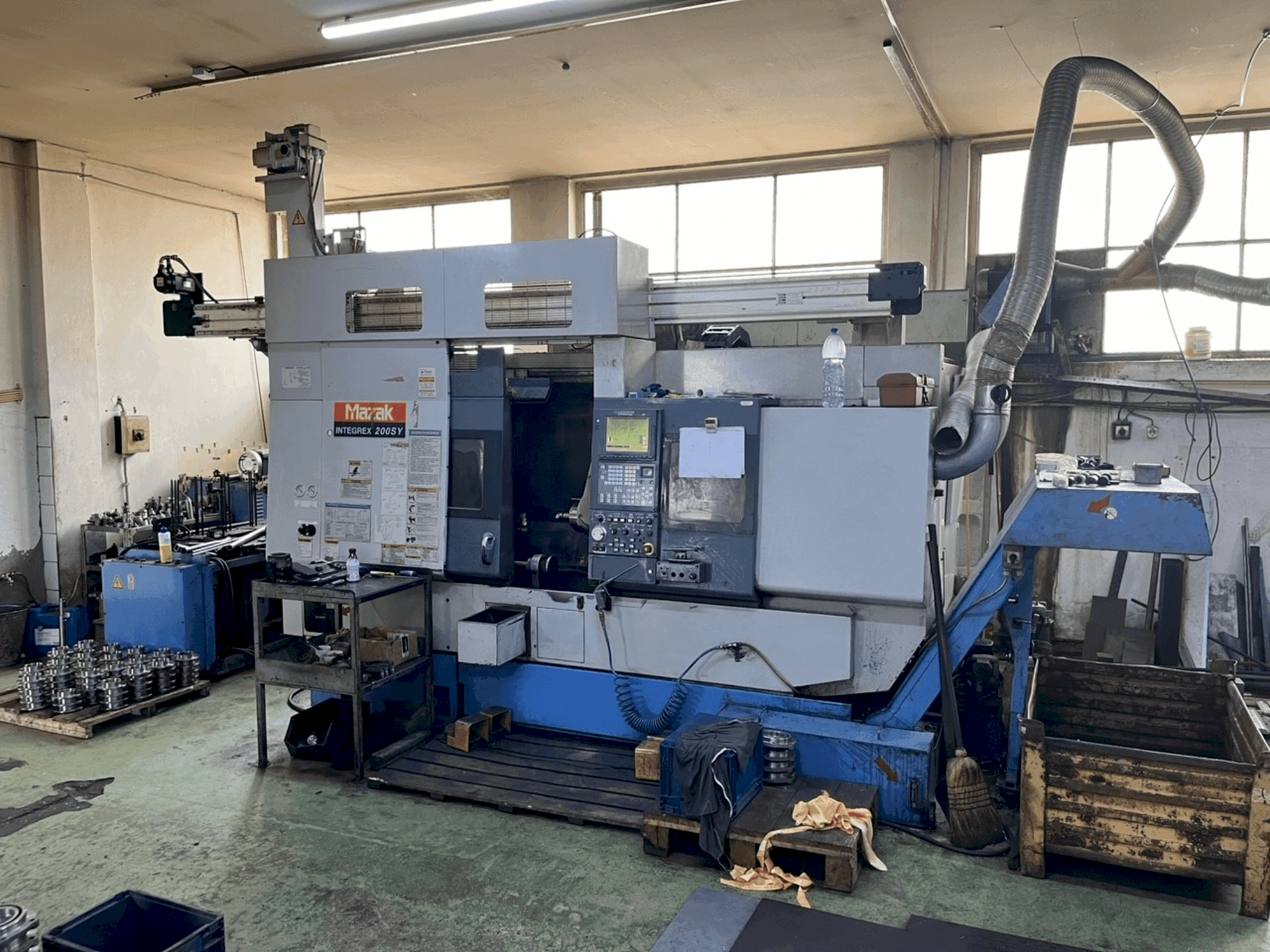 Vooraanzicht van Mazak Integrex 200SY (1999) machine