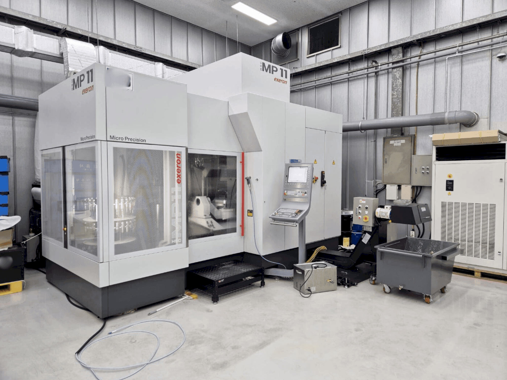 Vooraanzicht van Exeron HSC MP 11/5 machine