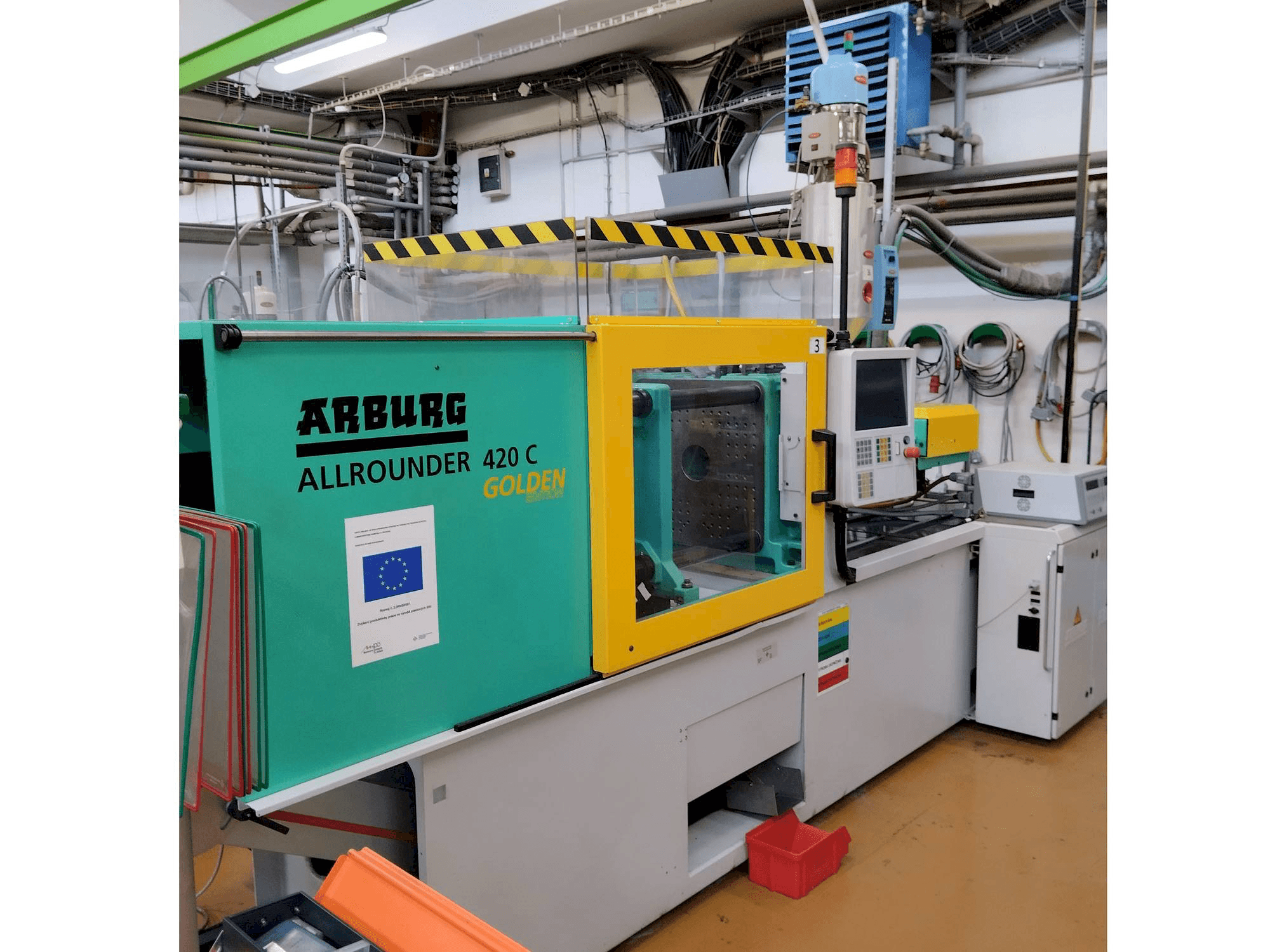 Vooraanzicht van Arburg 420C 1000-290 machine