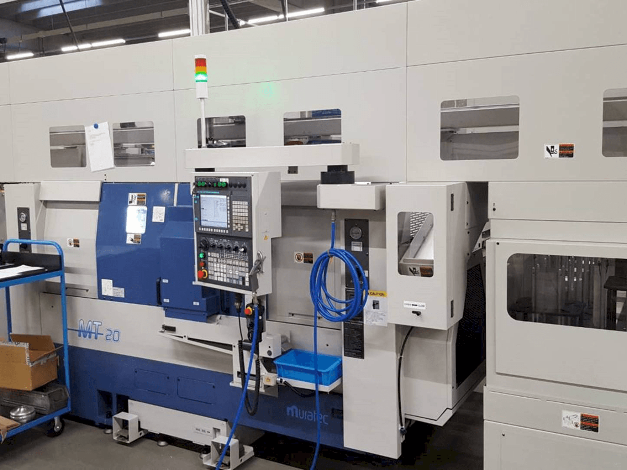 Vooraanzicht van Muratec MT 20 GYMC machine