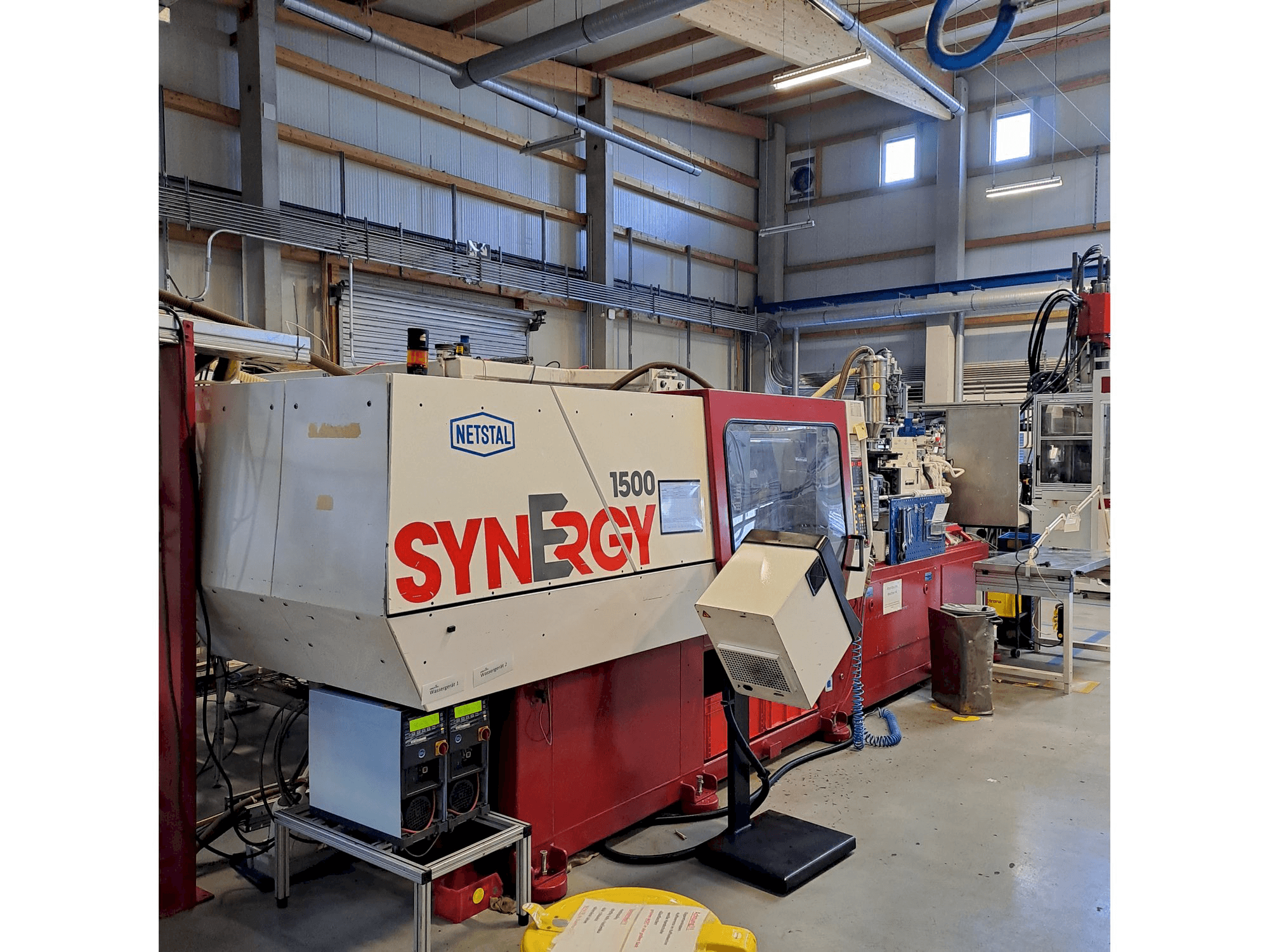 Vooraanzicht van Netstal S 1500 - 460 machine